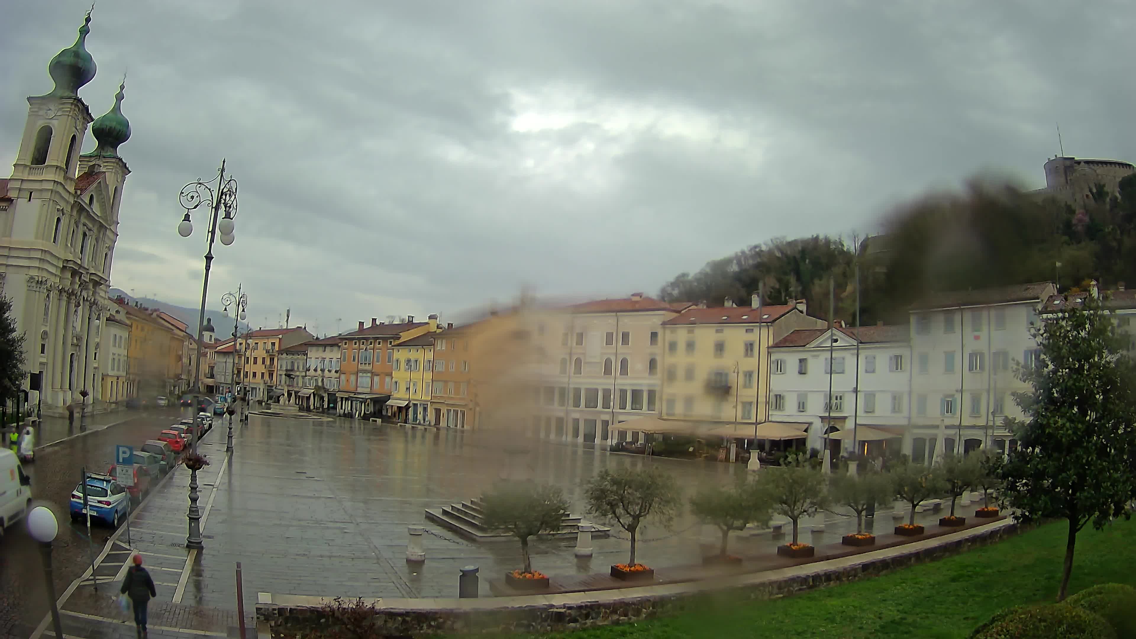 Webcam Gorizia Vittoria square – Church of st. Ignazio