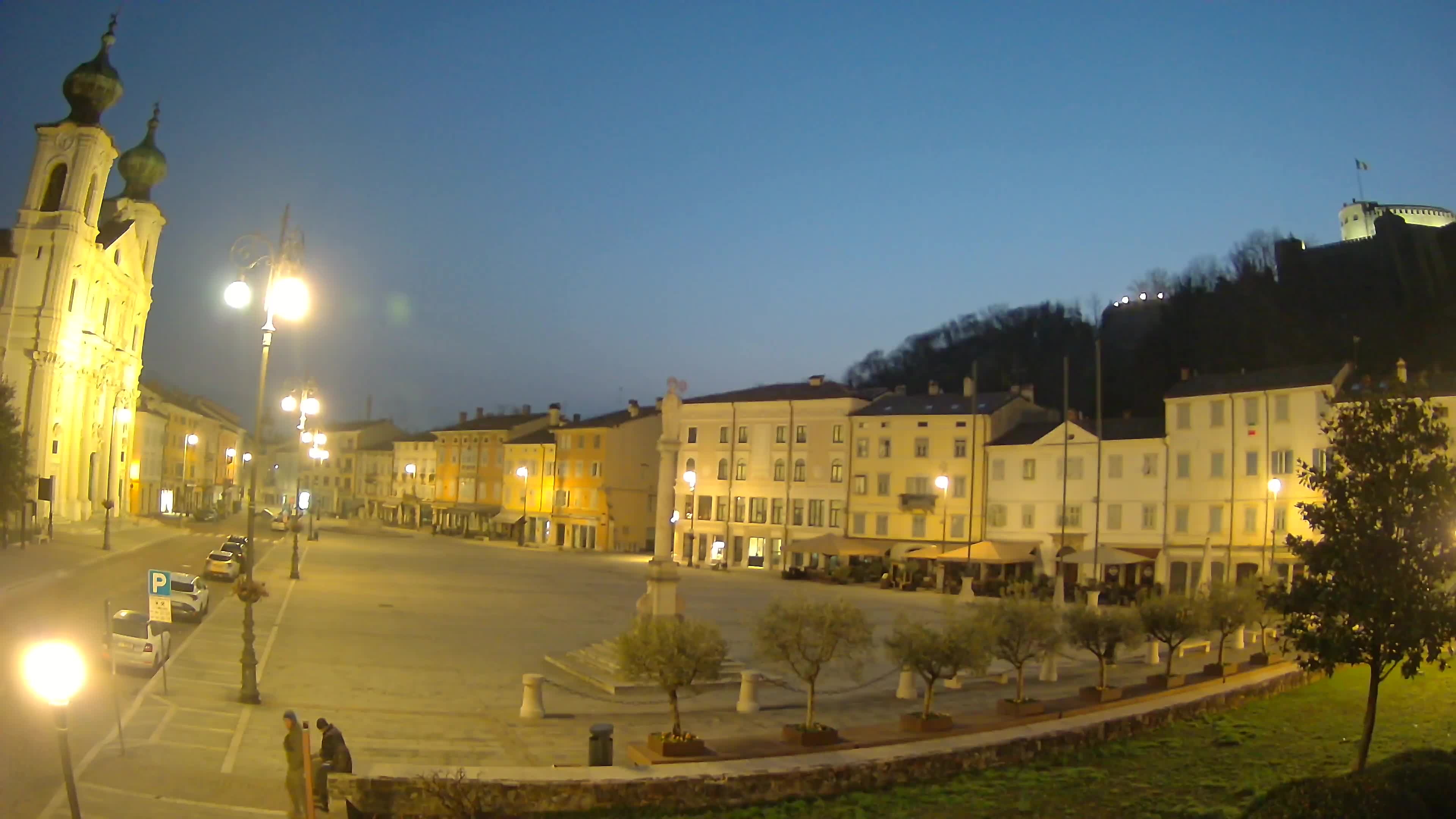 Gorizia – Plaza Vittoria – iglesia de San Pedro. Ignacio