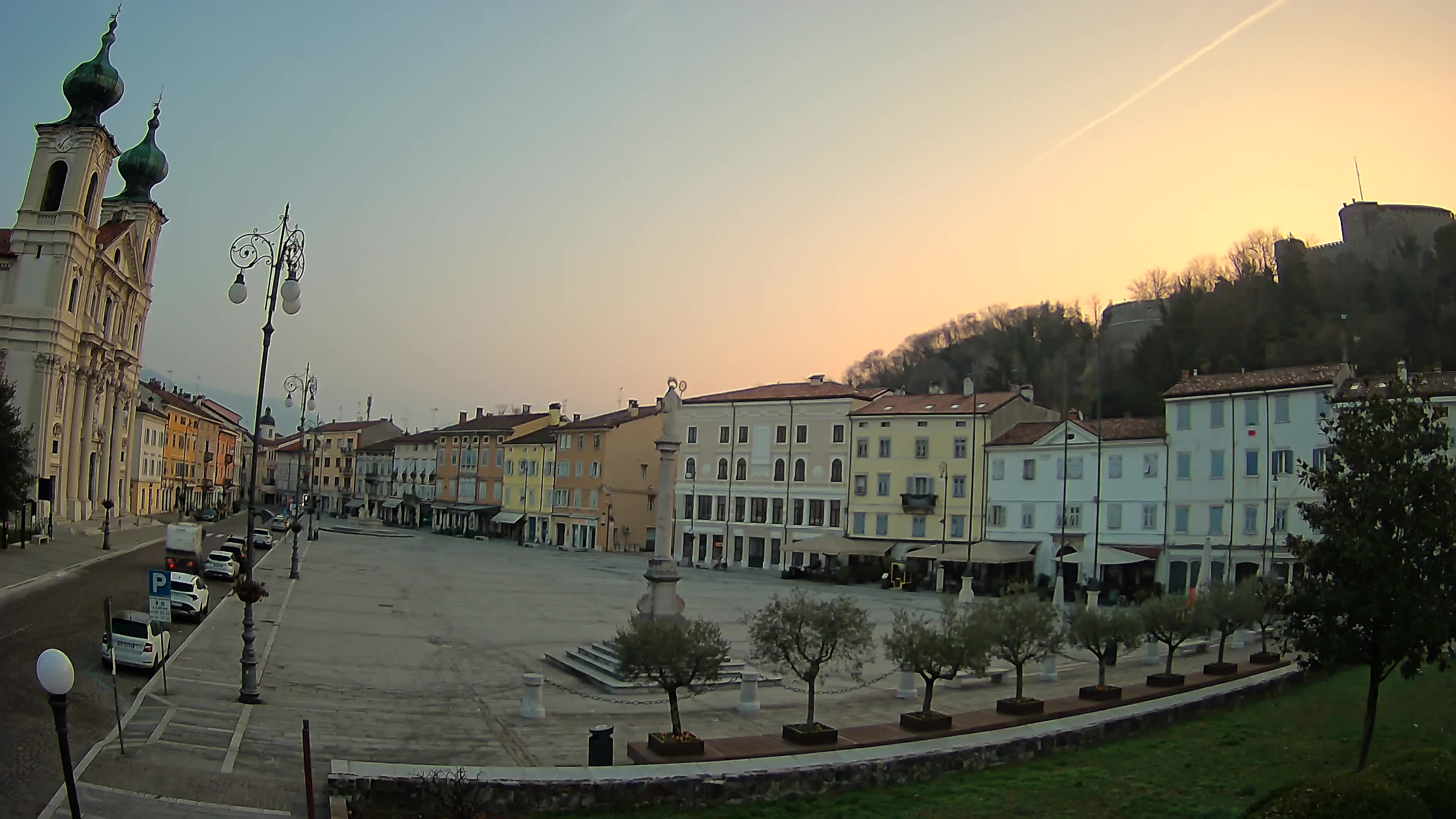 Webcam Gorizia Vittoria square – Church of st. Ignazio