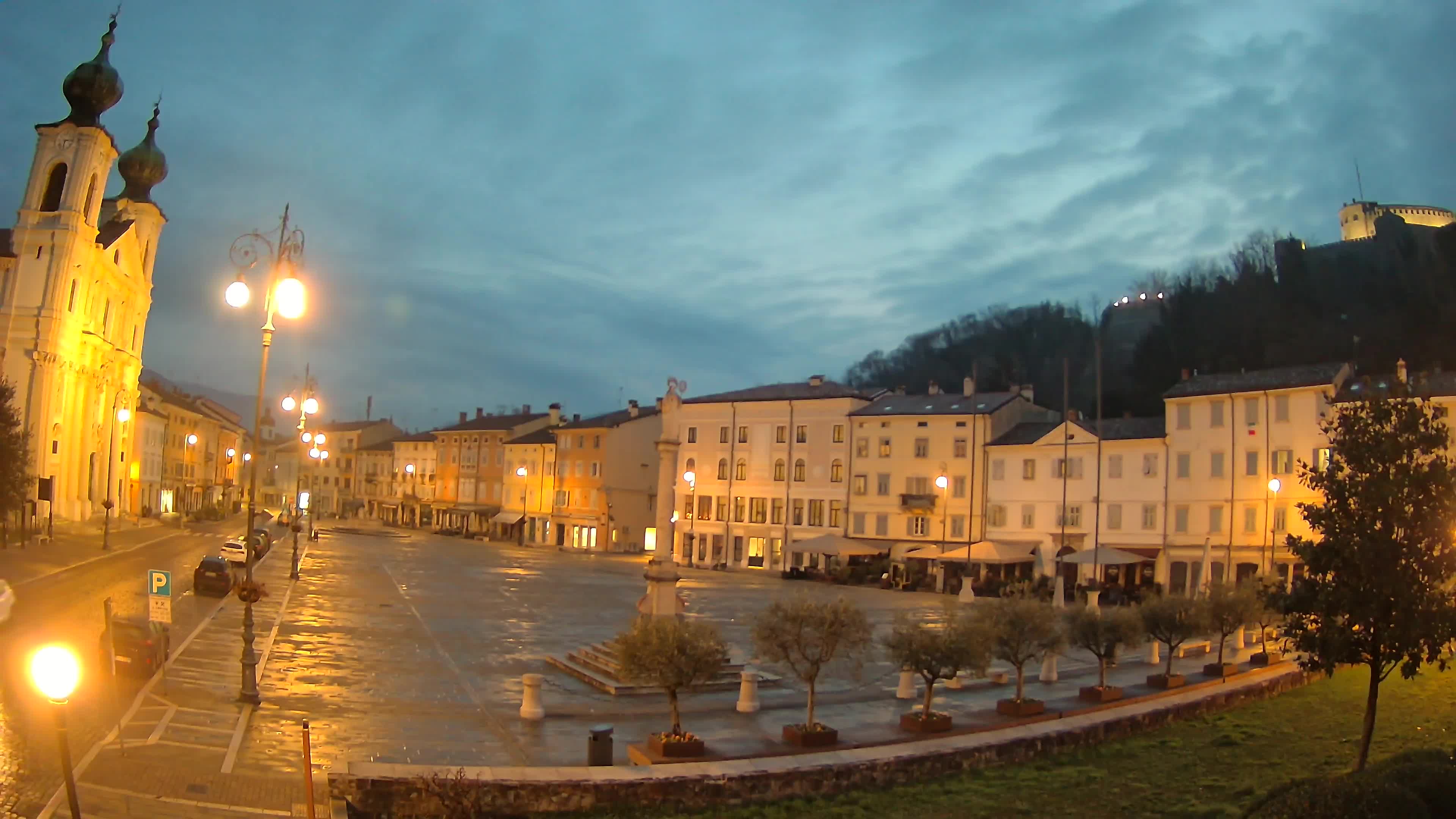 Görz – Vittoria-Platz – Kirche St. Ignazio