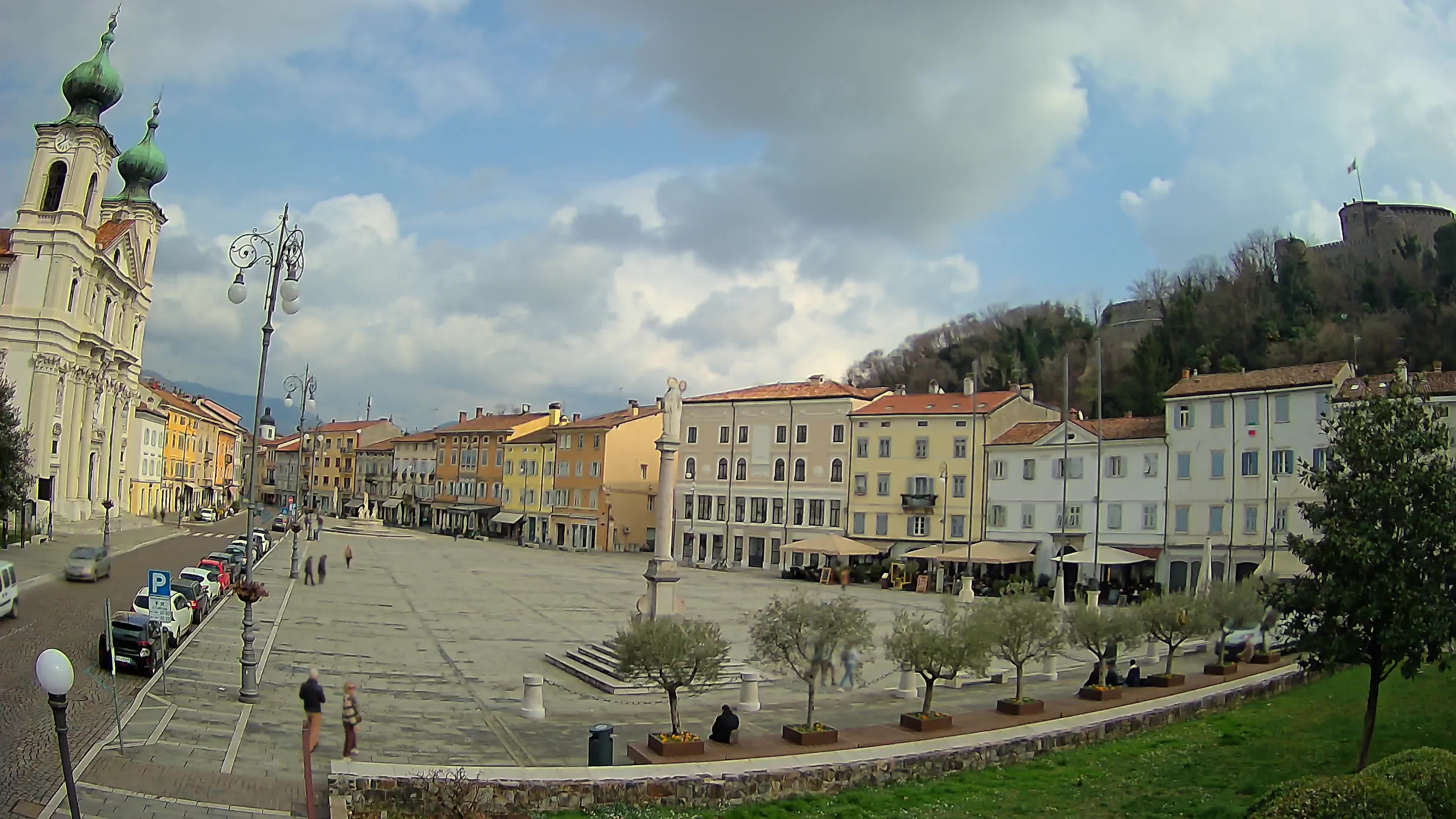 Webcam Gorizia Vittoria square – Church of st. Ignazio