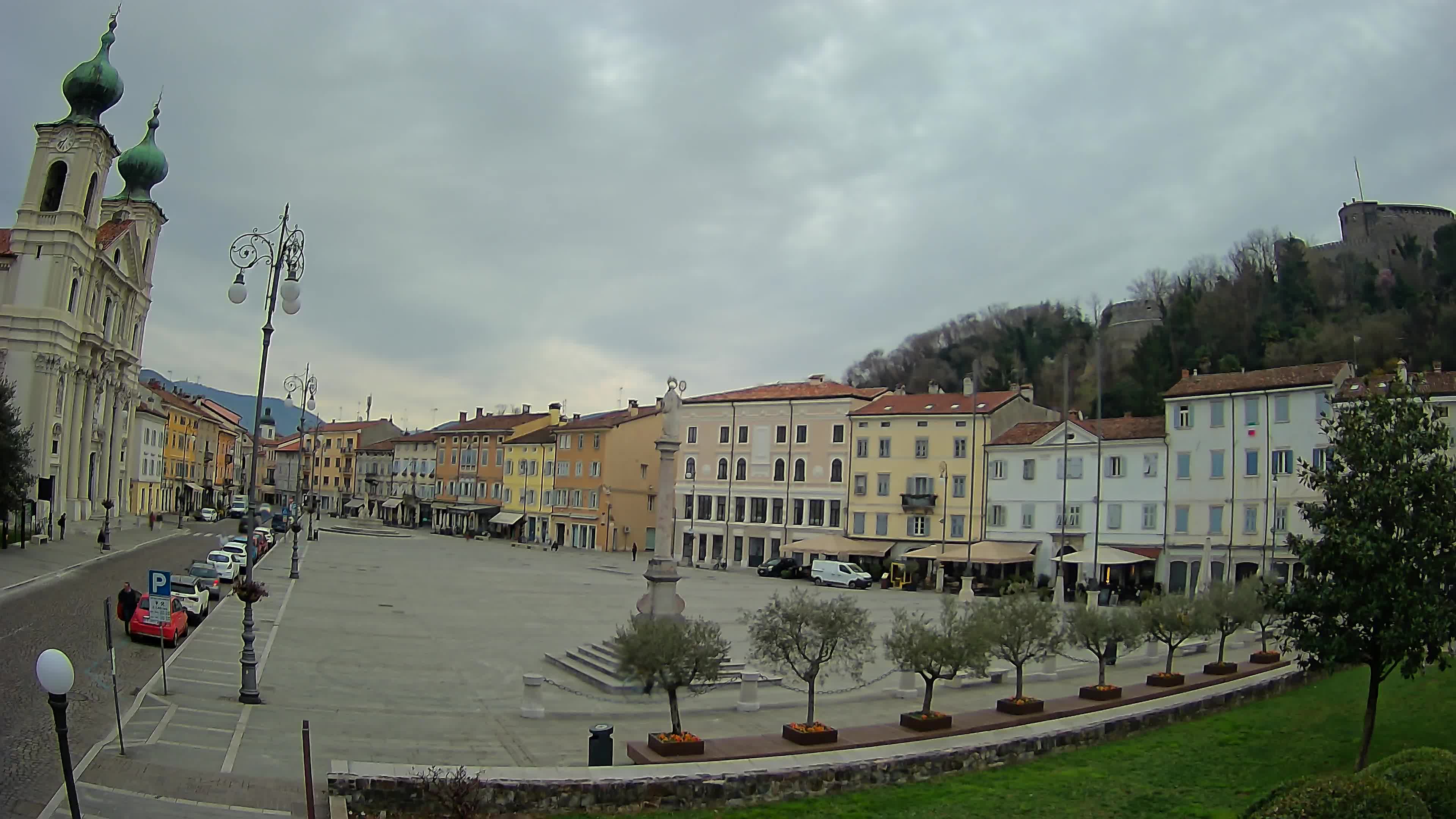 Webcam Gorizia Vittoria square – Church of st. Ignazio