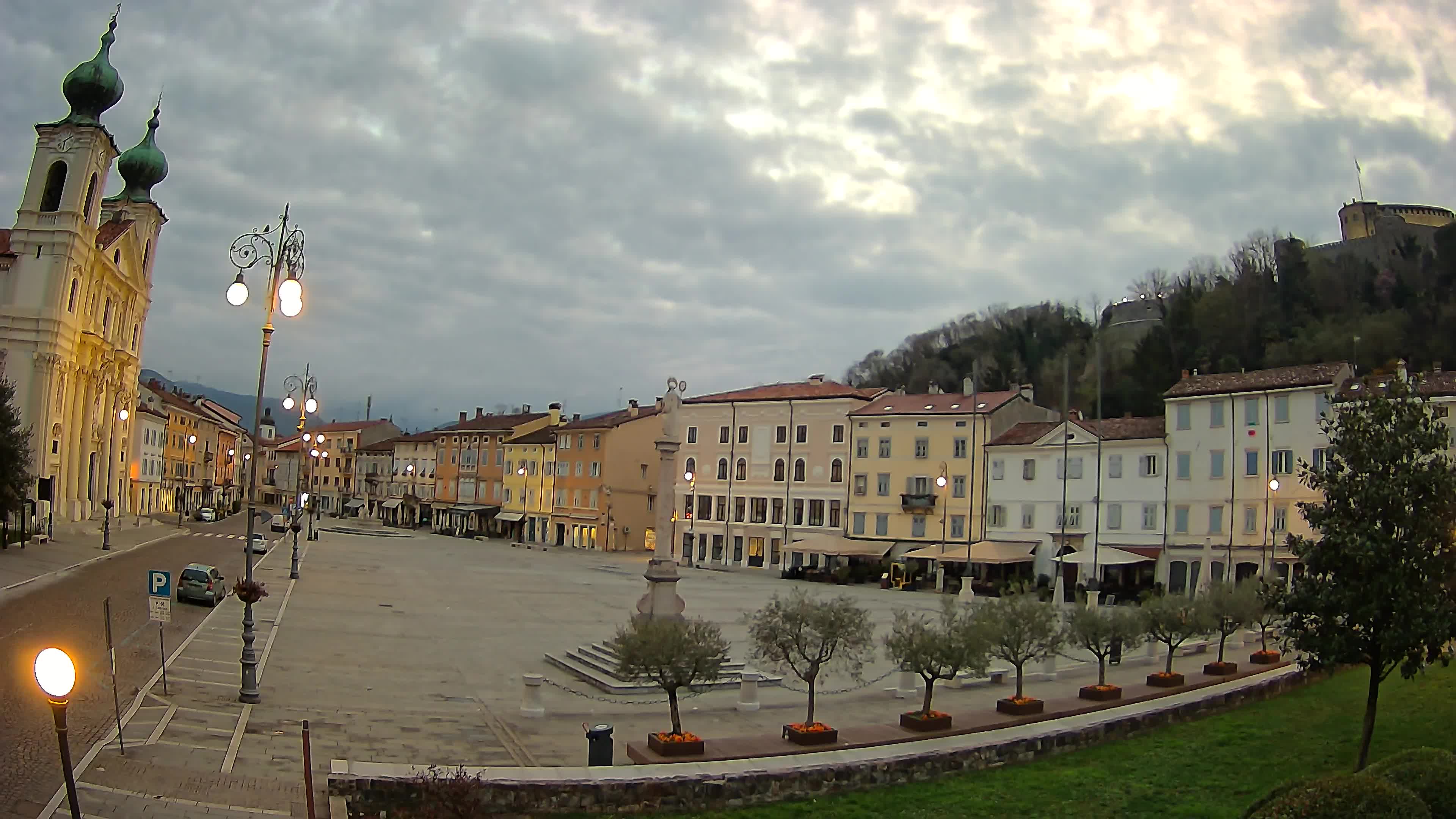 Webcam Gorizia Vittoria square – Church of st. Ignazio