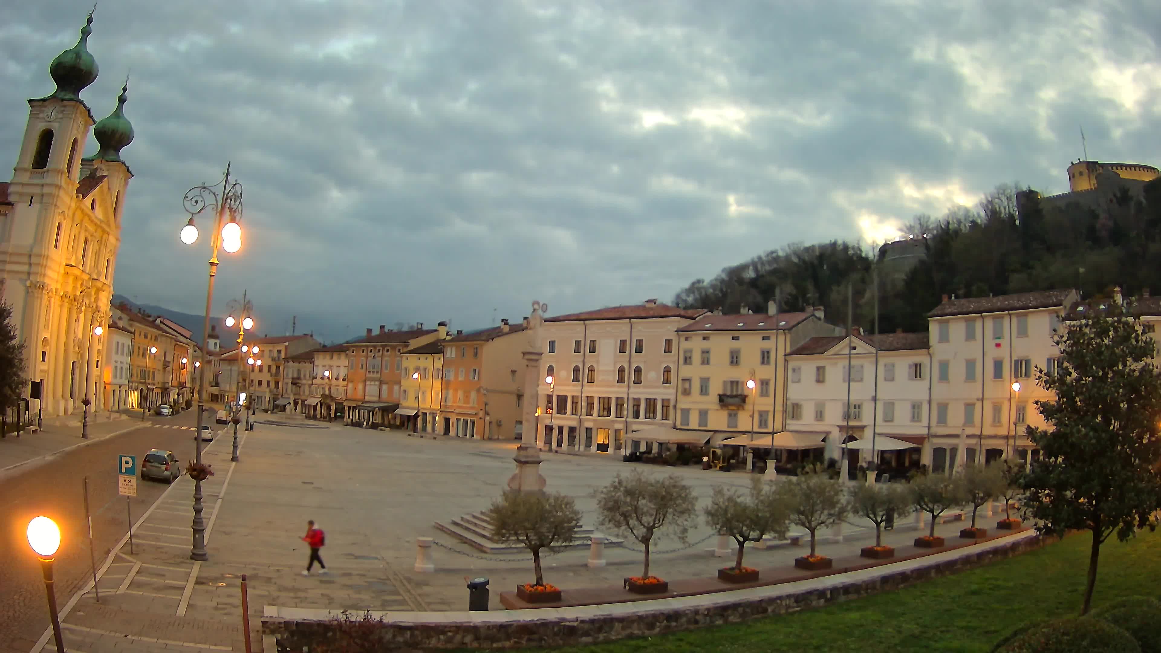 Webcam Gorizia Vittoria square – Church of st. Ignazio