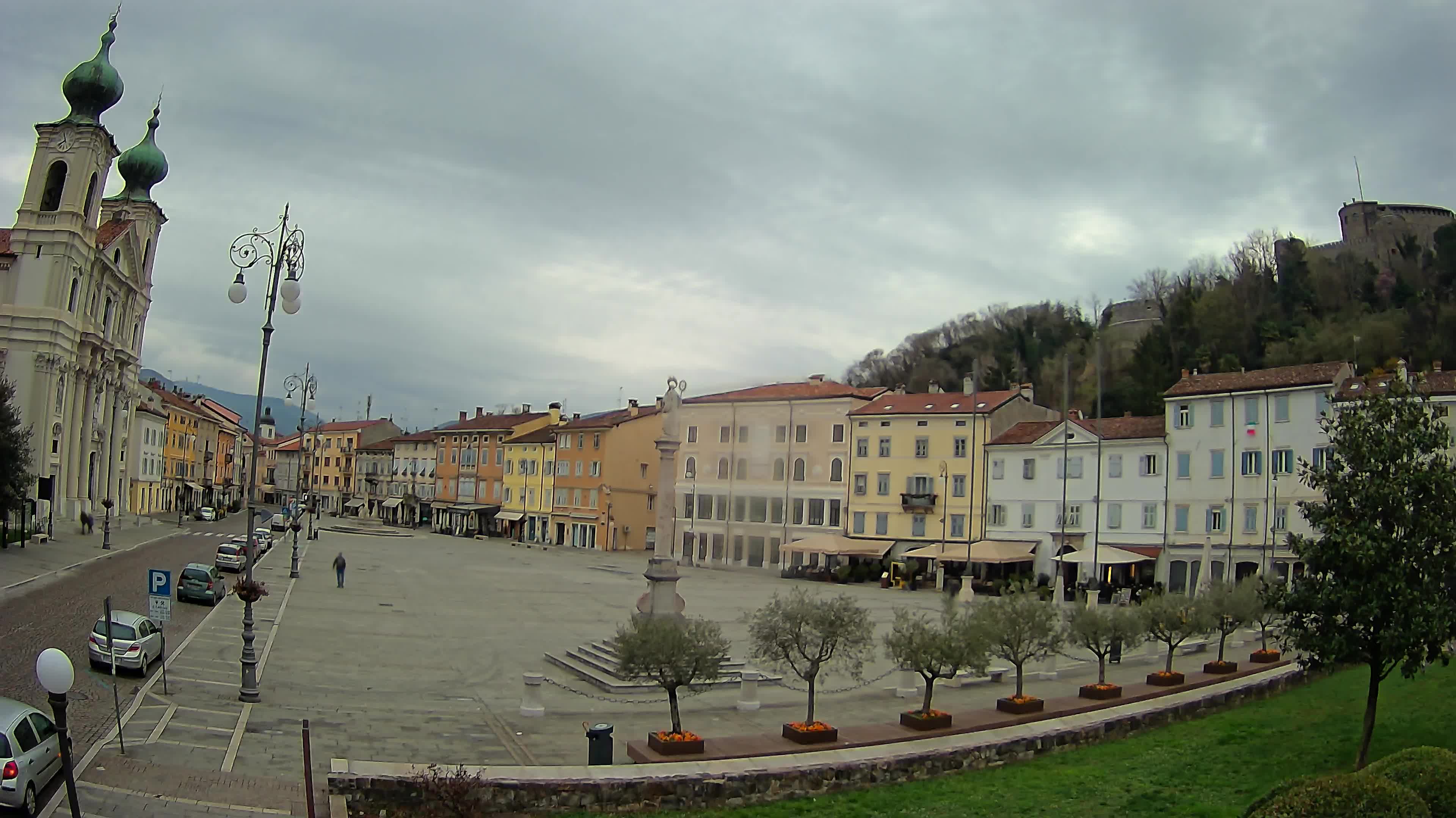 Webcam Gorizia Vittoria square – Church of st. Ignazio