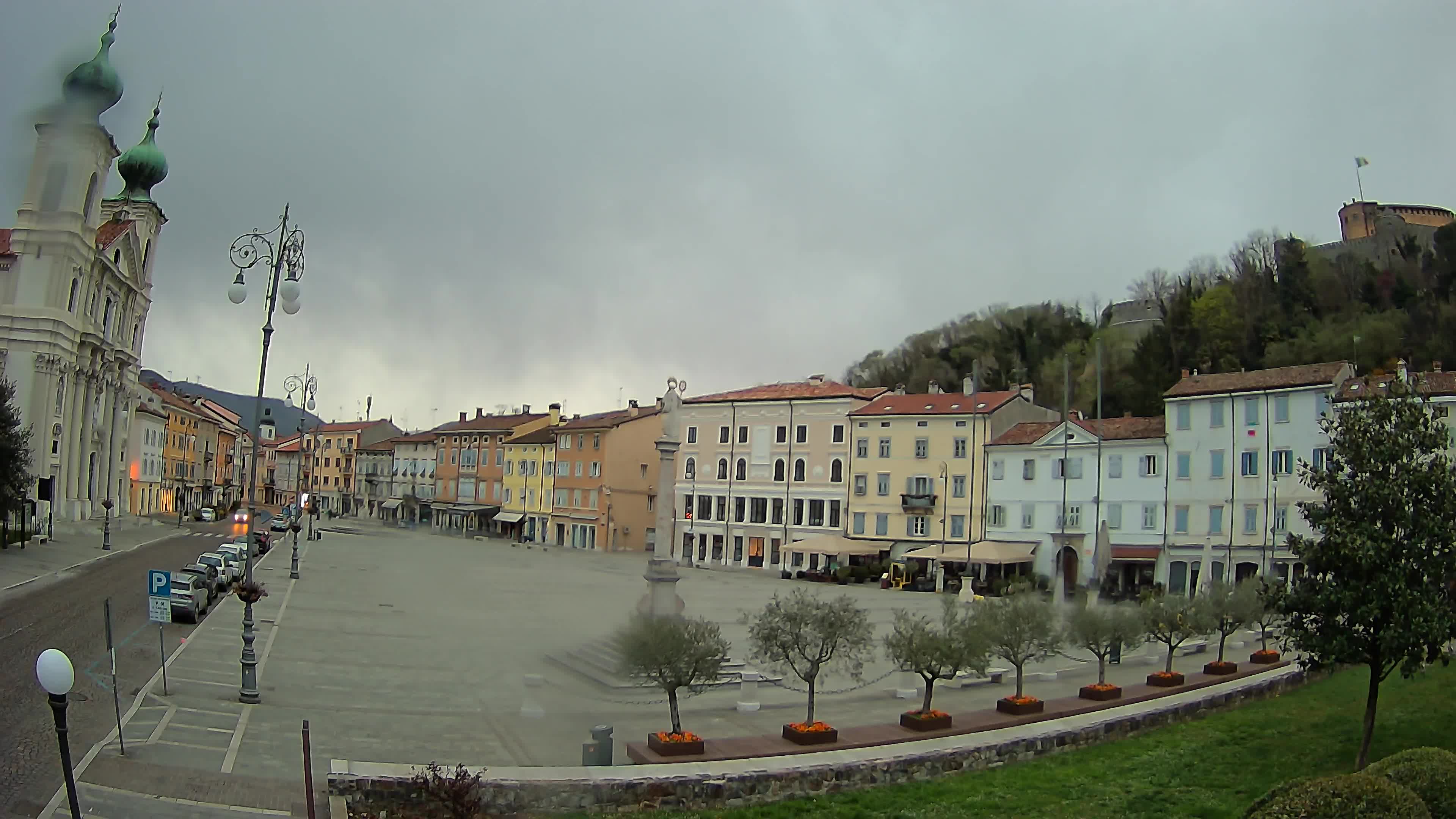 Webcam Gorizia Vittoria square – Church of st. Ignazio