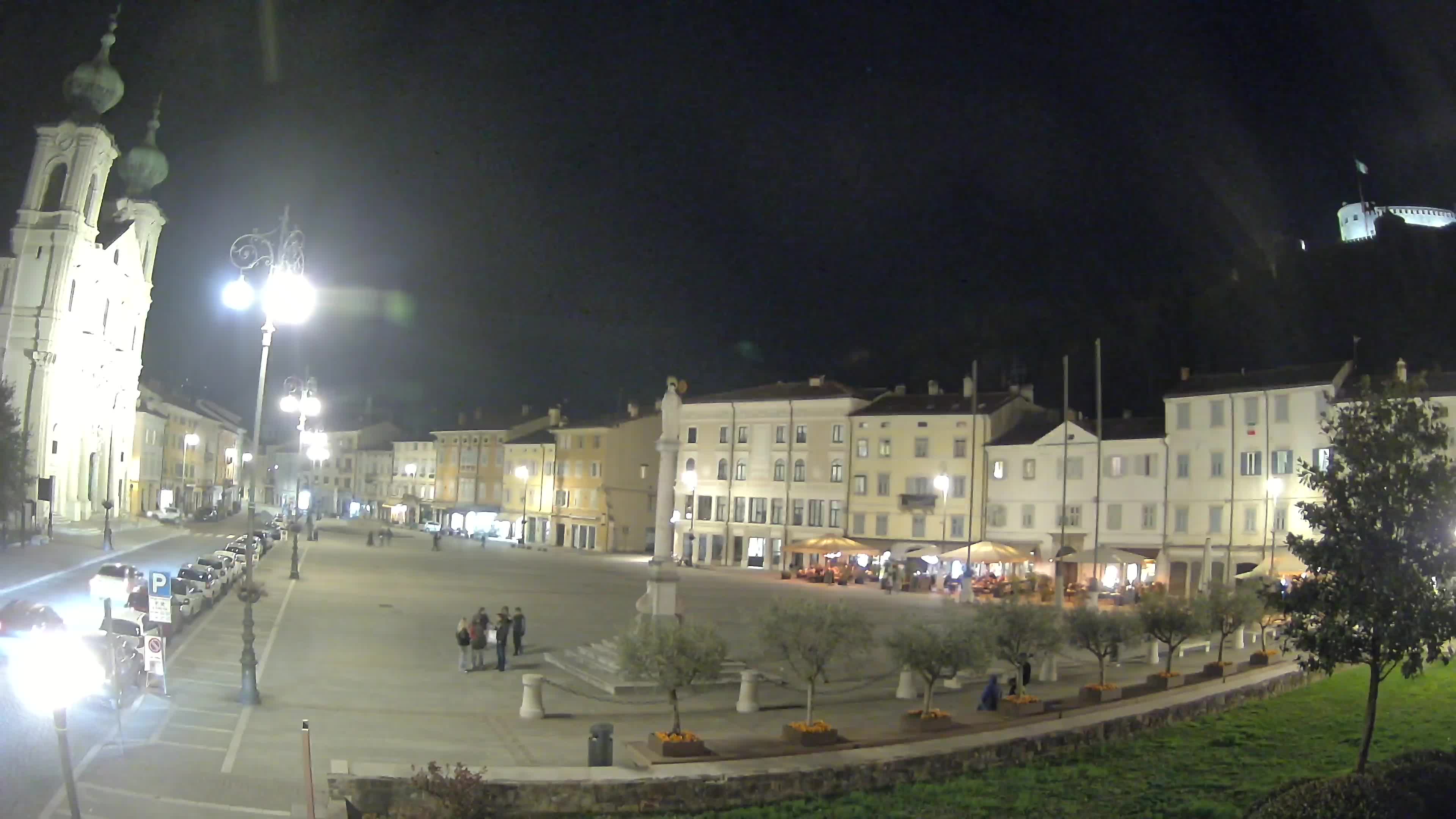 Gorizia – Plaza Vittoria – iglesia de San Pedro. Ignacio
