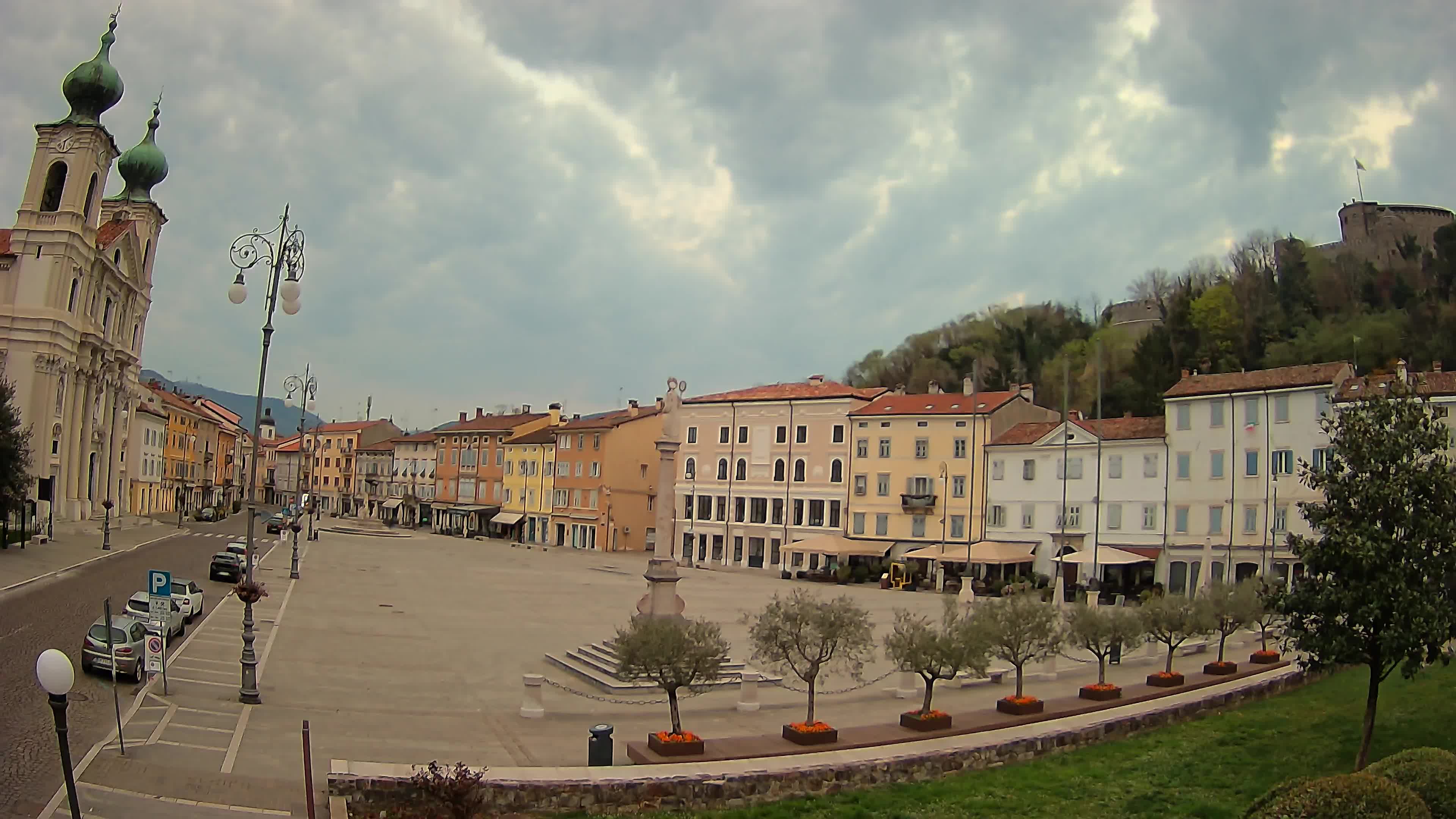 Webcam Gorizia Vittoria square – Church of st. Ignazio