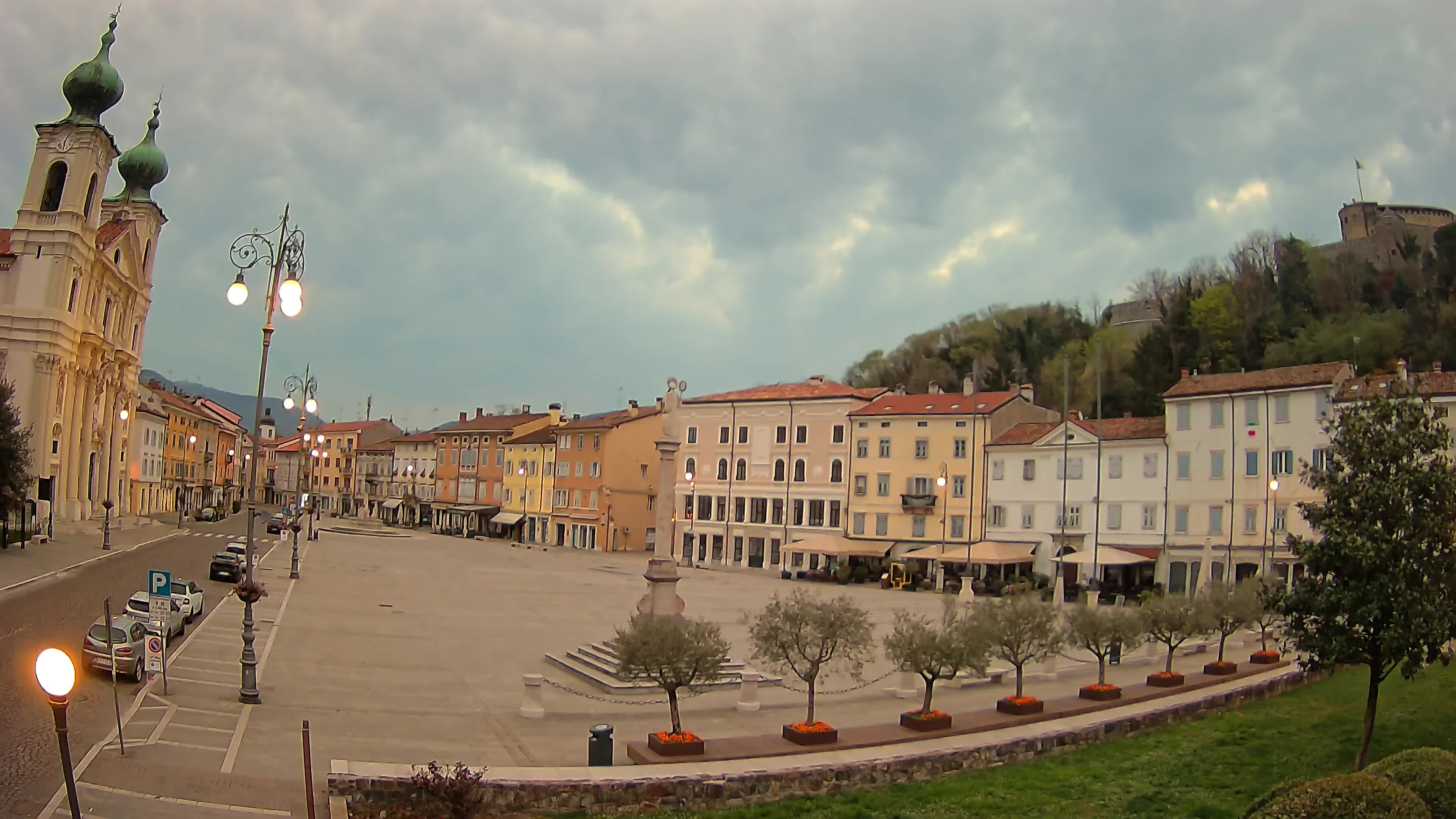 Webcam Gorizia Vittoria square – Church of st. Ignazio