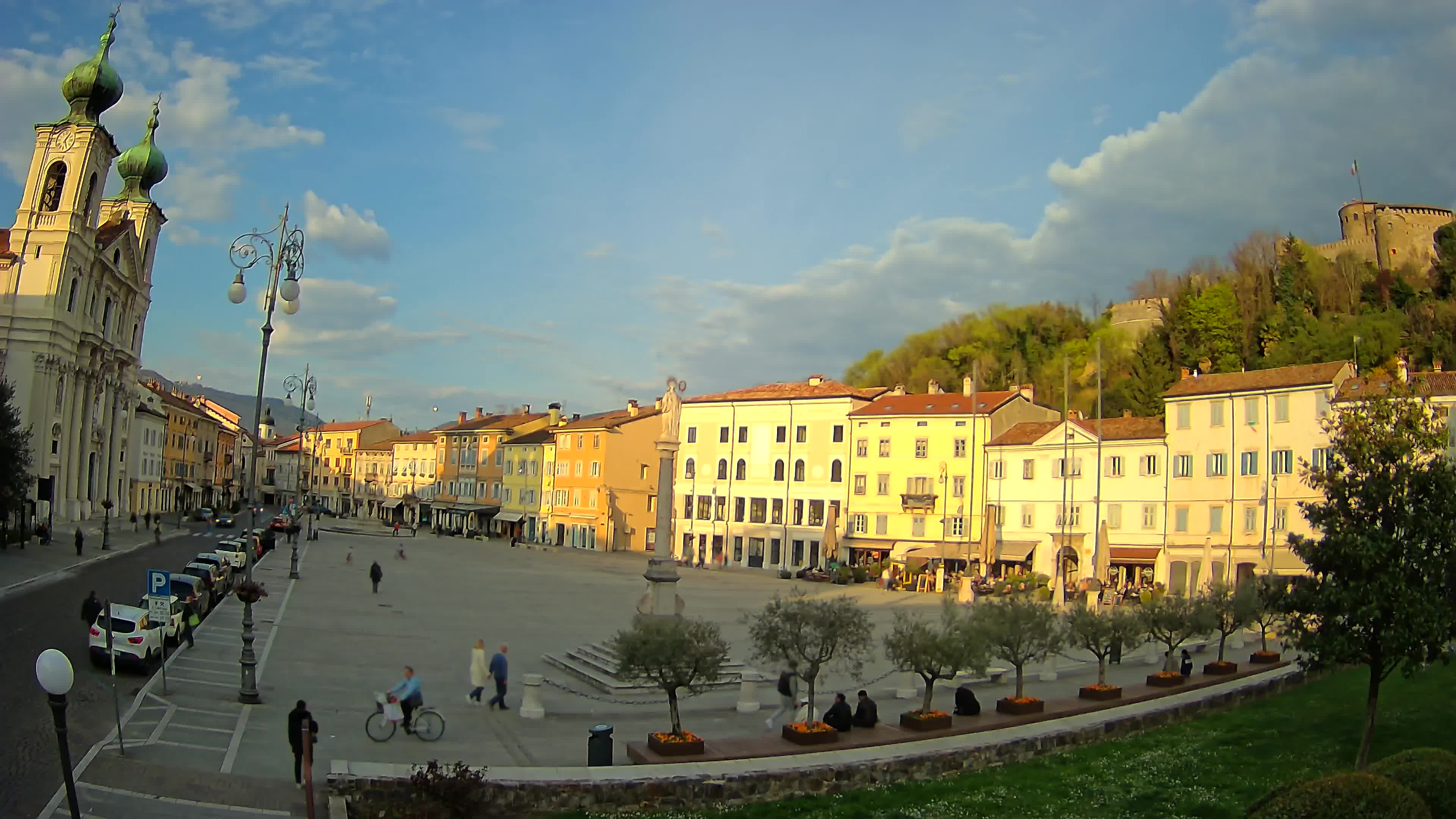 Webcam Gorizia Vittoria square – Church of st. Ignazio