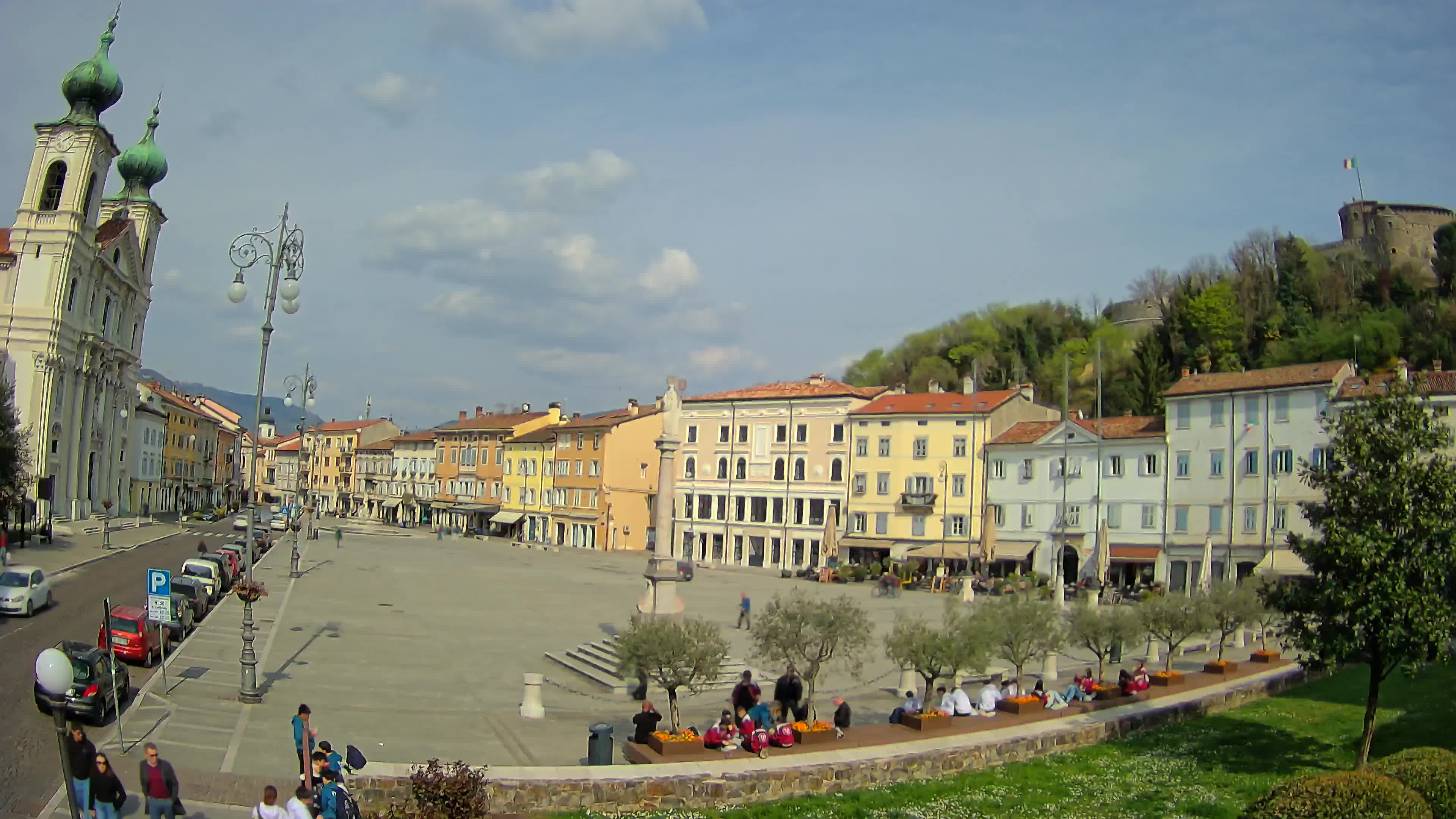 Gorizia – Plaza Vittoria – iglesia de San Pedro. Ignacio