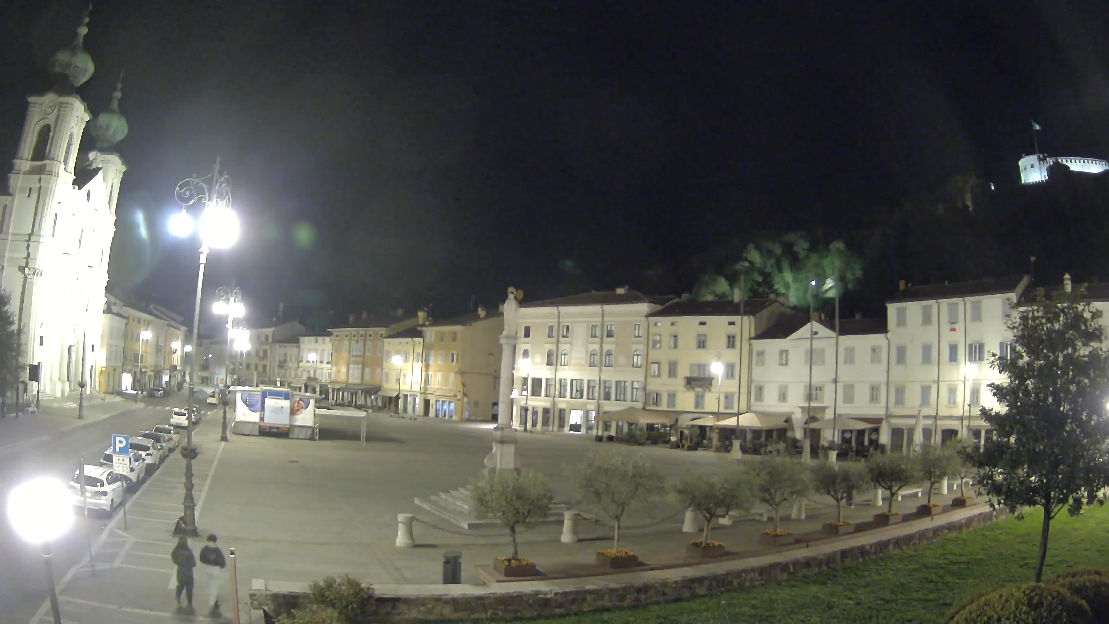 Gorizia – Plaza Vittoria – iglesia de San Pedro. Ignacio