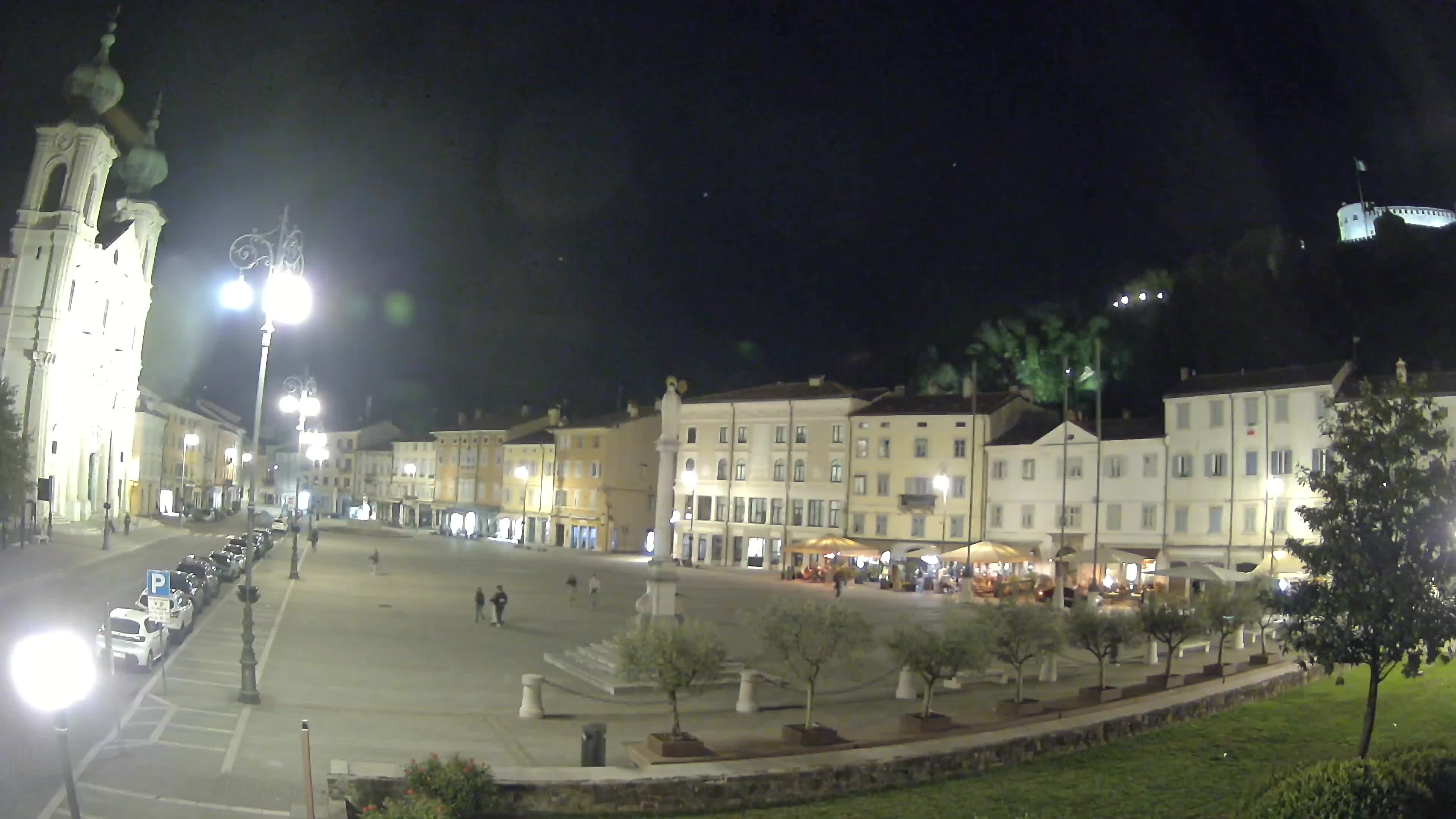 Gorizia – Plaza Vittoria – iglesia de San Pedro. Ignacio