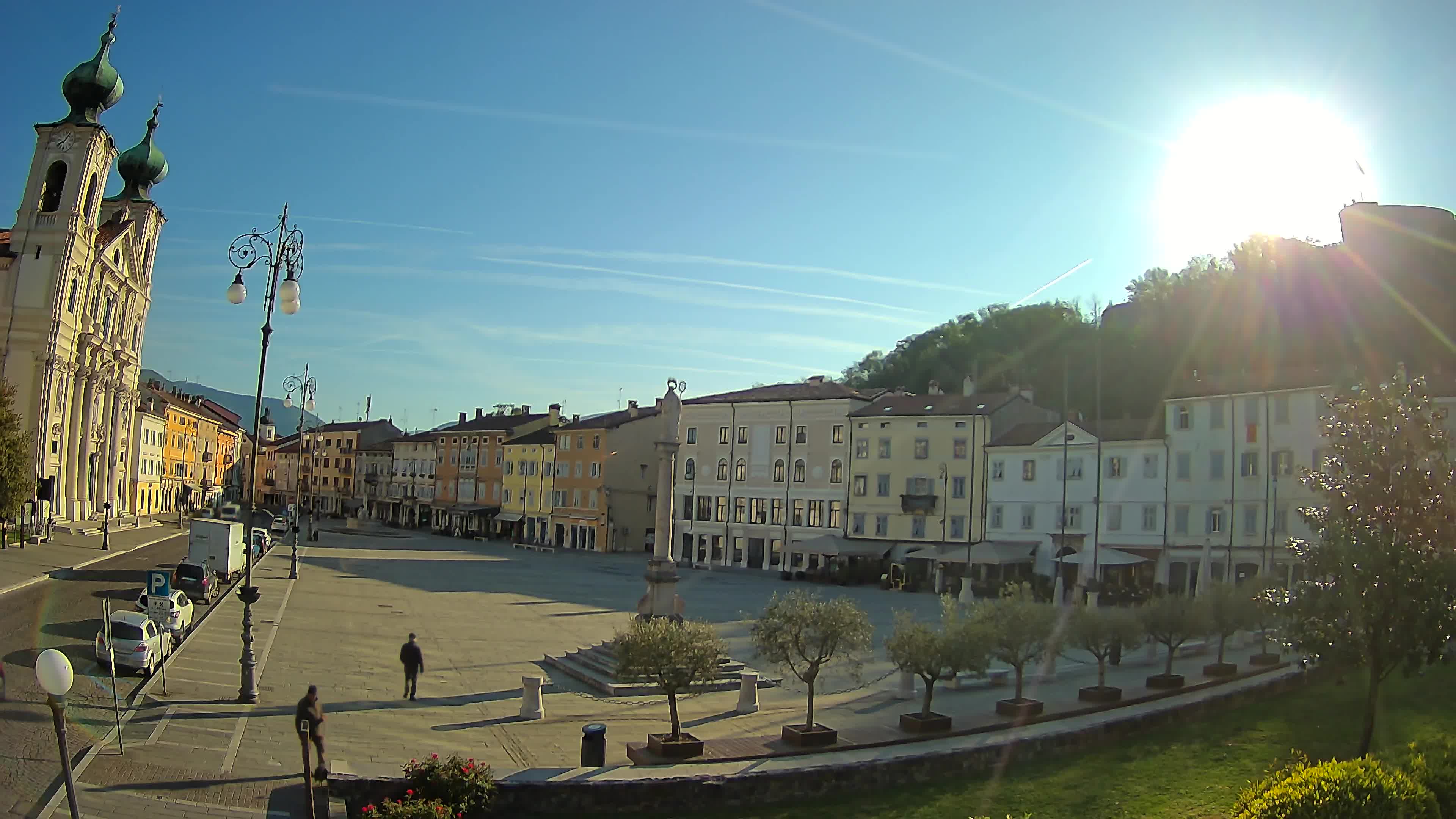 Gorizia – Plaza Vittoria – iglesia de San Pedro. Ignacio