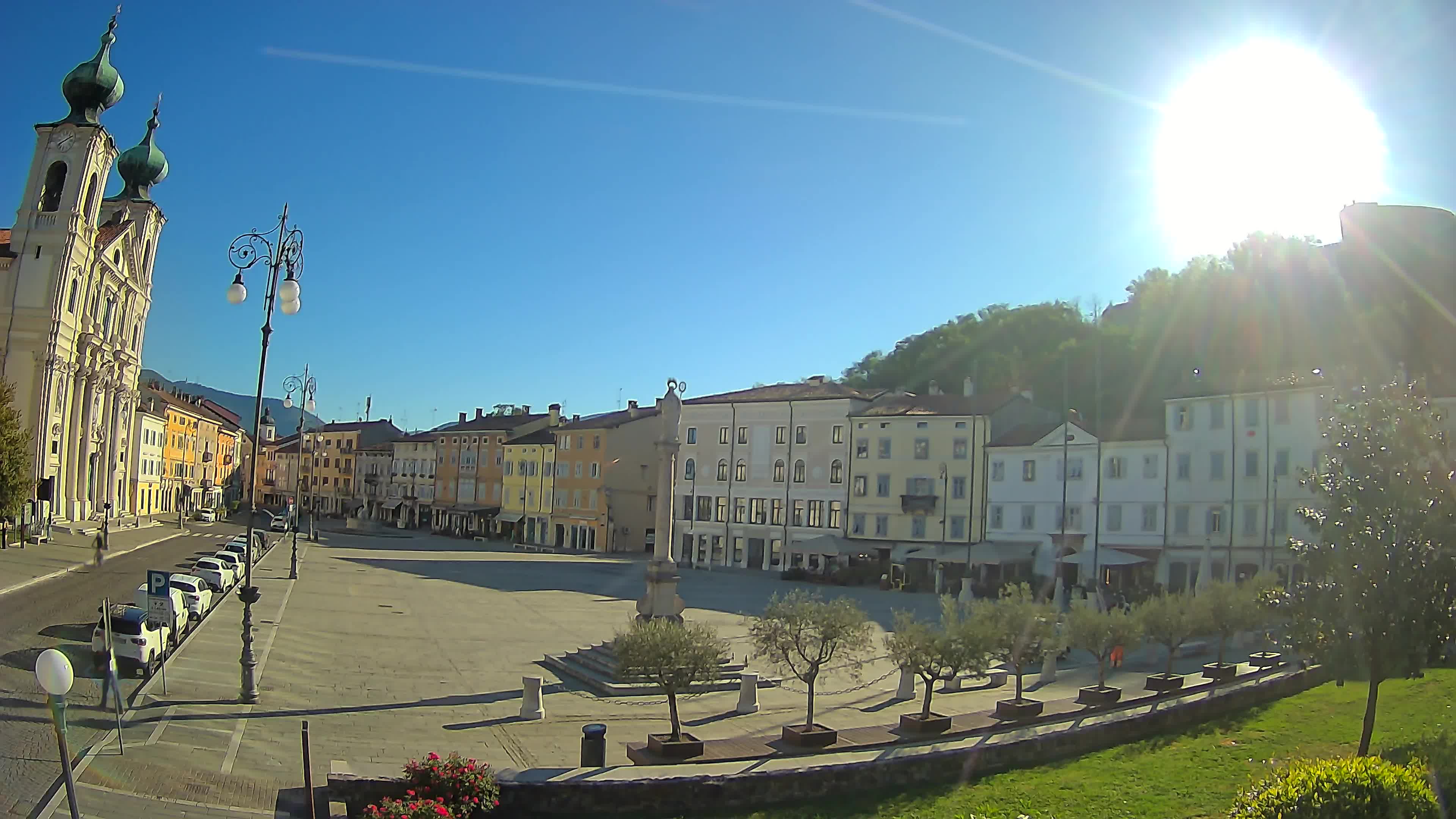Gorizia – Plaza Vittoria – iglesia de San Pedro. Ignacio