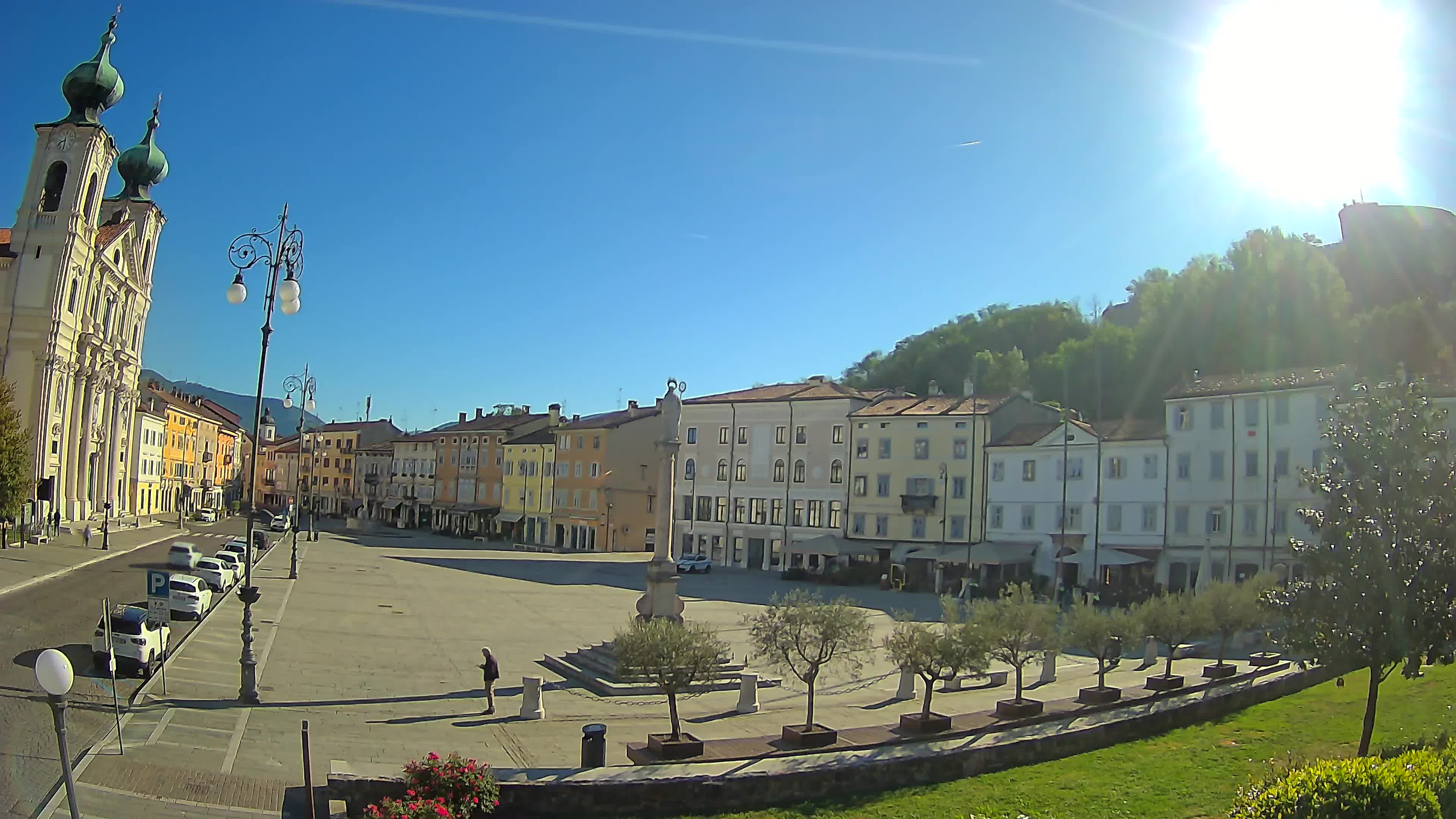 Gorizia – Plaza Vittoria – iglesia de San Pedro. Ignacio