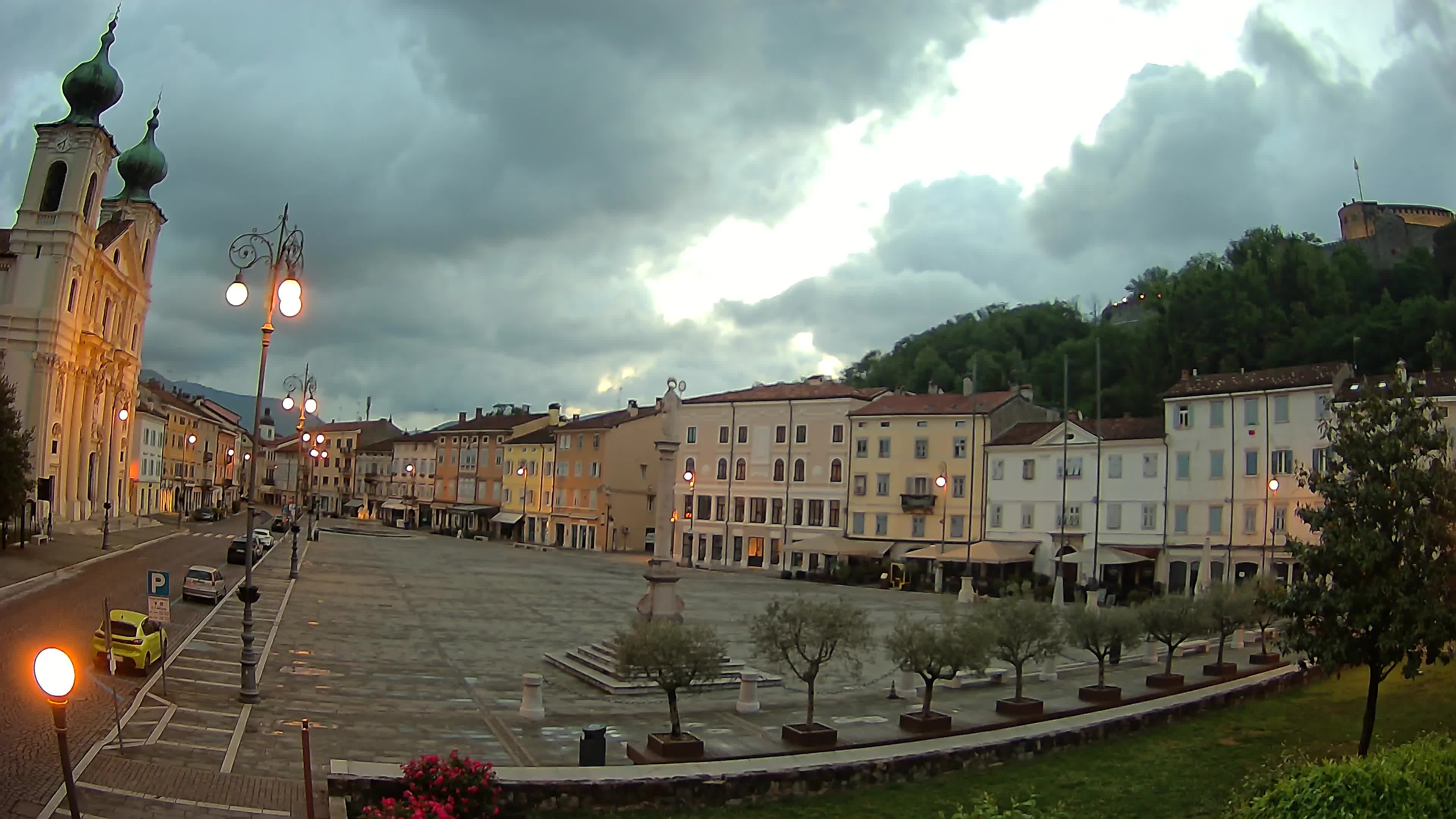 Webcam Gorizia Vittoria square – Church of st. Ignazio