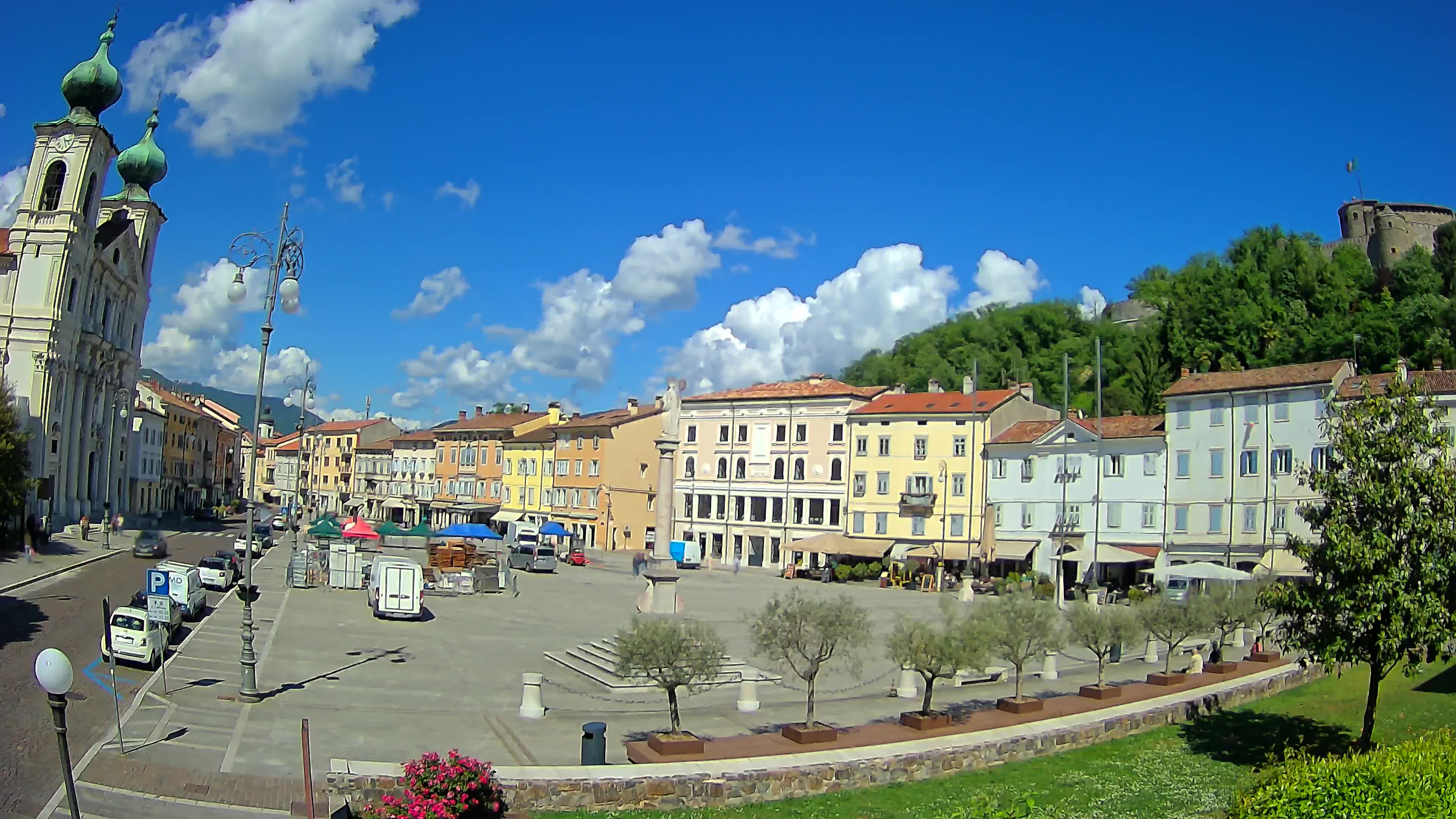 Webcam Gorizia Vittoria square – Church of st. Ignazio