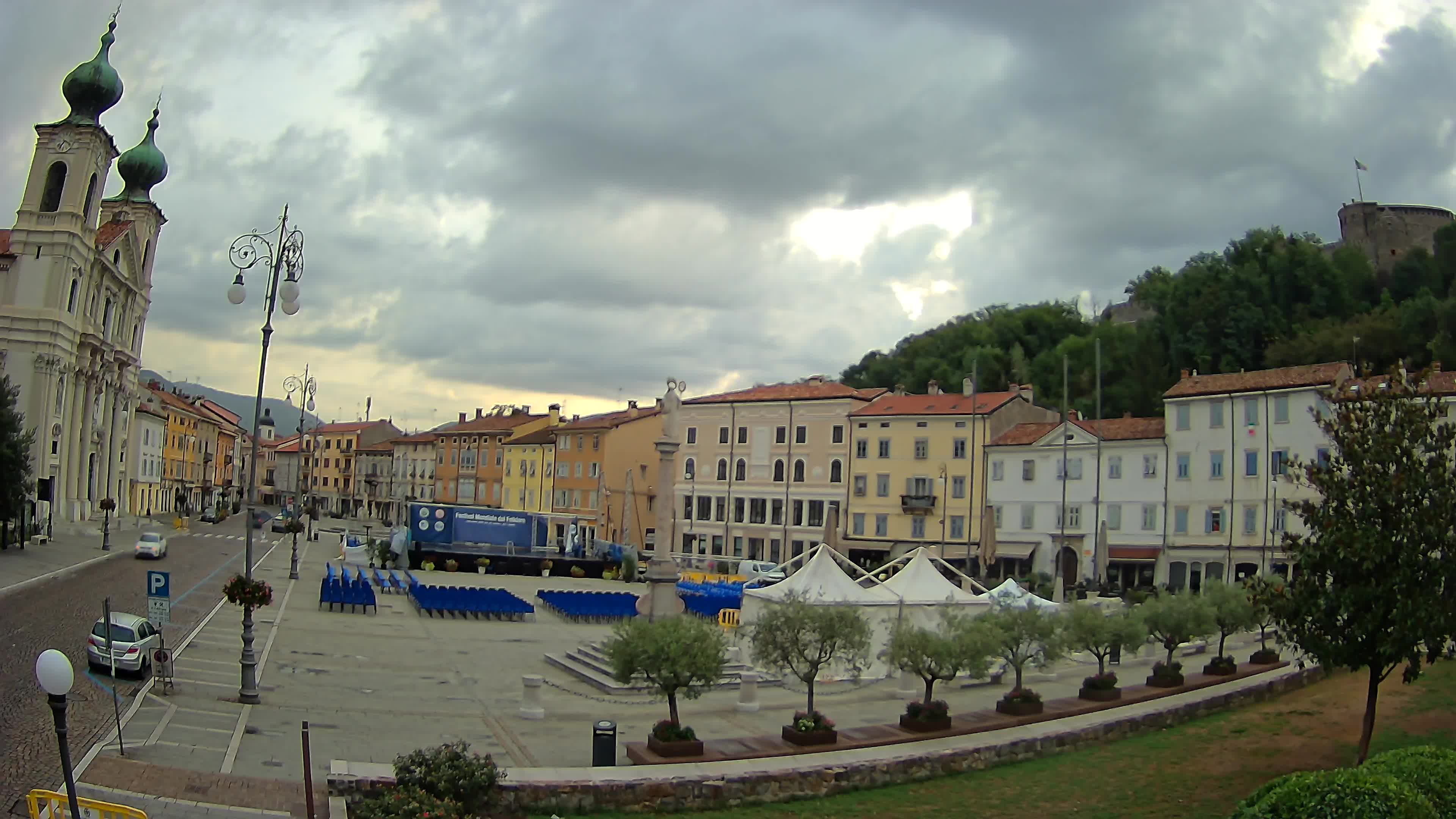 Webcam Gorizia Vittoria square – Church of st. Ignazio