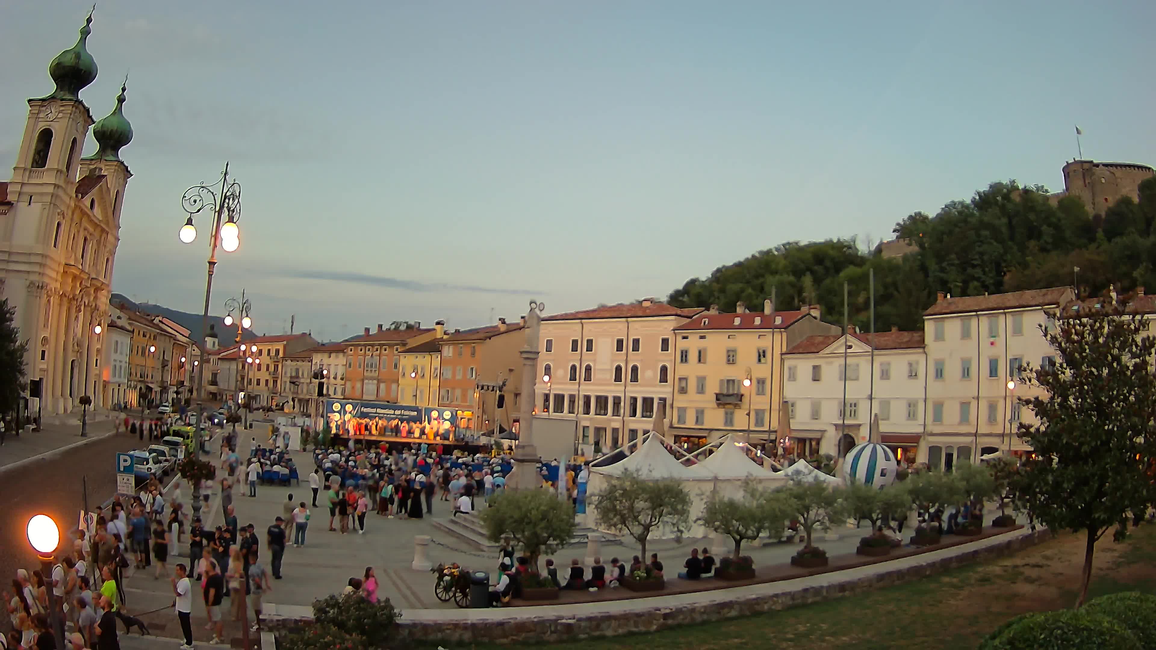 Gorizia – Place Vittoria – église st. Ignazio