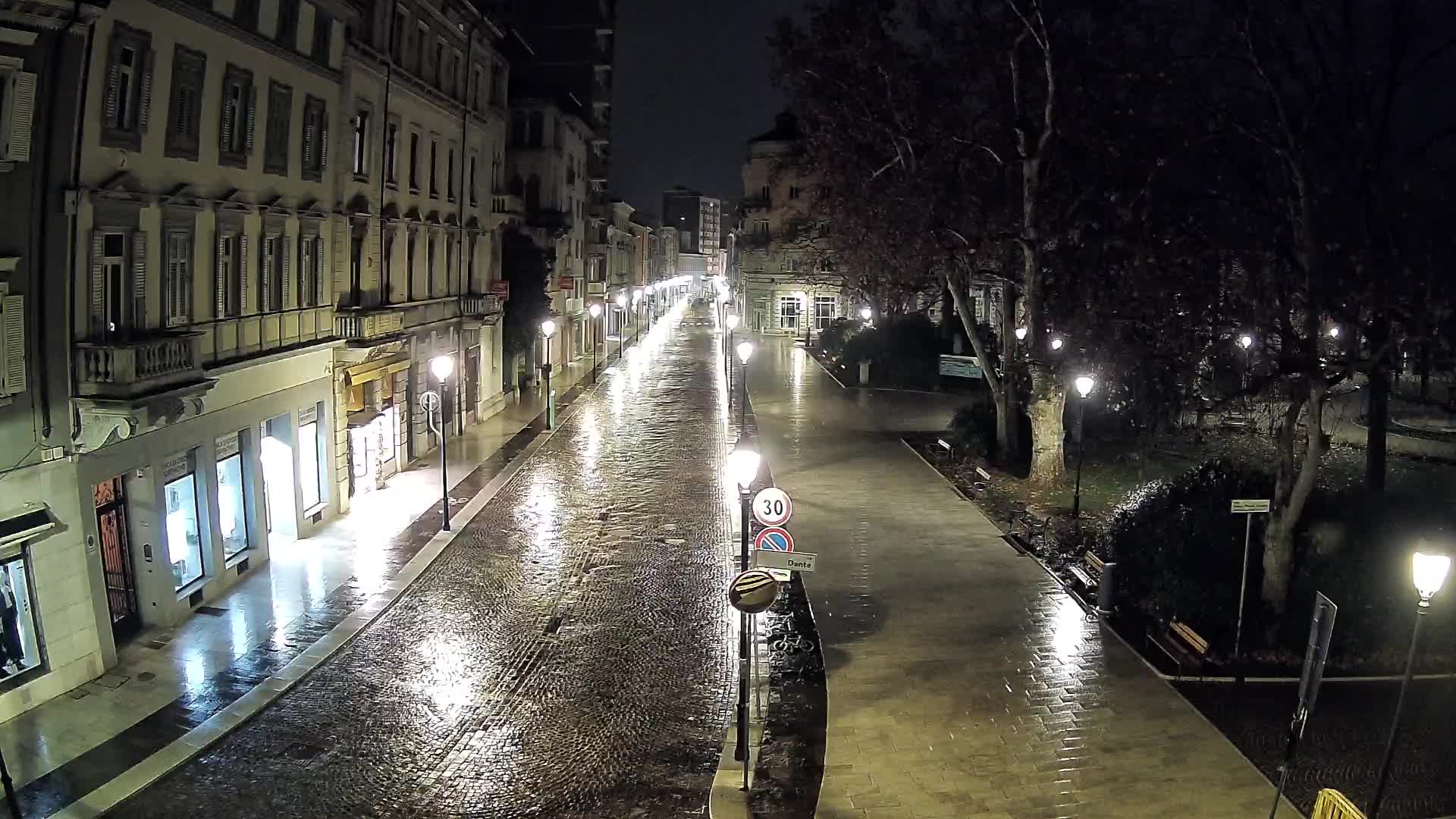 Gorica Spletna Kamera – Corso Verdi v Živo