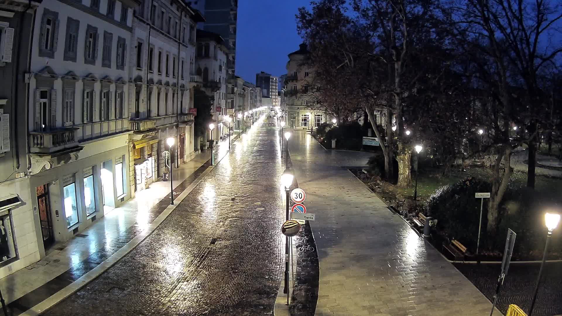 Gorica Spletna Kamera – Corso Verdi v Živo