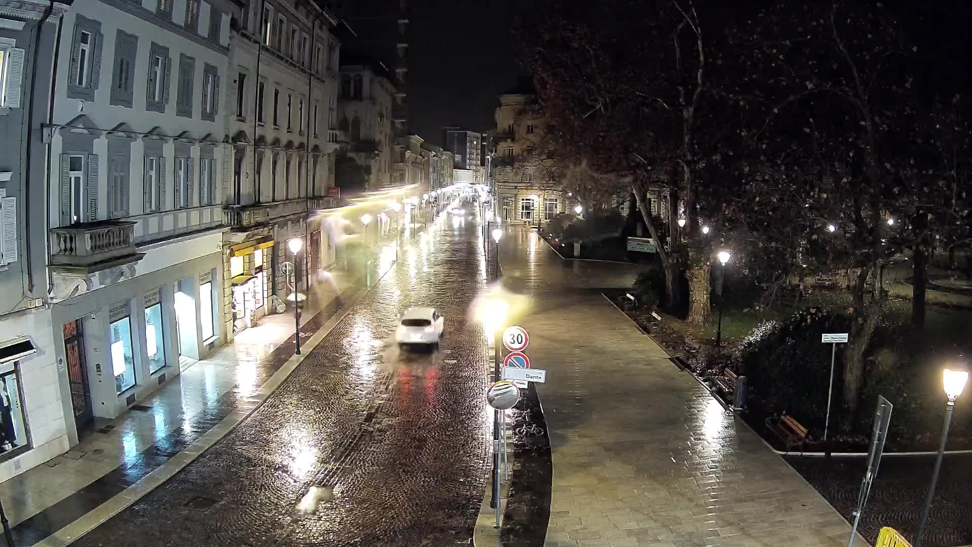 Gorica Web Kamera – Corso Verdi Uživo