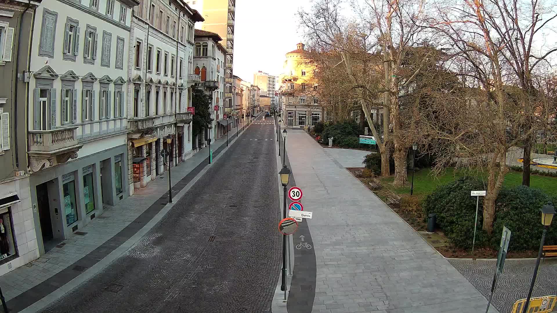 Gorica Web Kamera – Corso Verdi Uživo