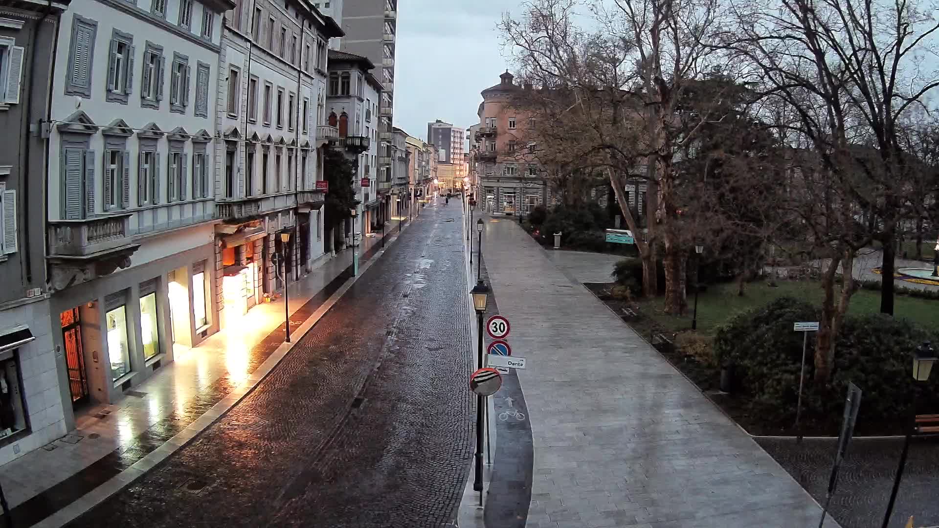 Gorica Web Kamera – Corso Verdi Uživo