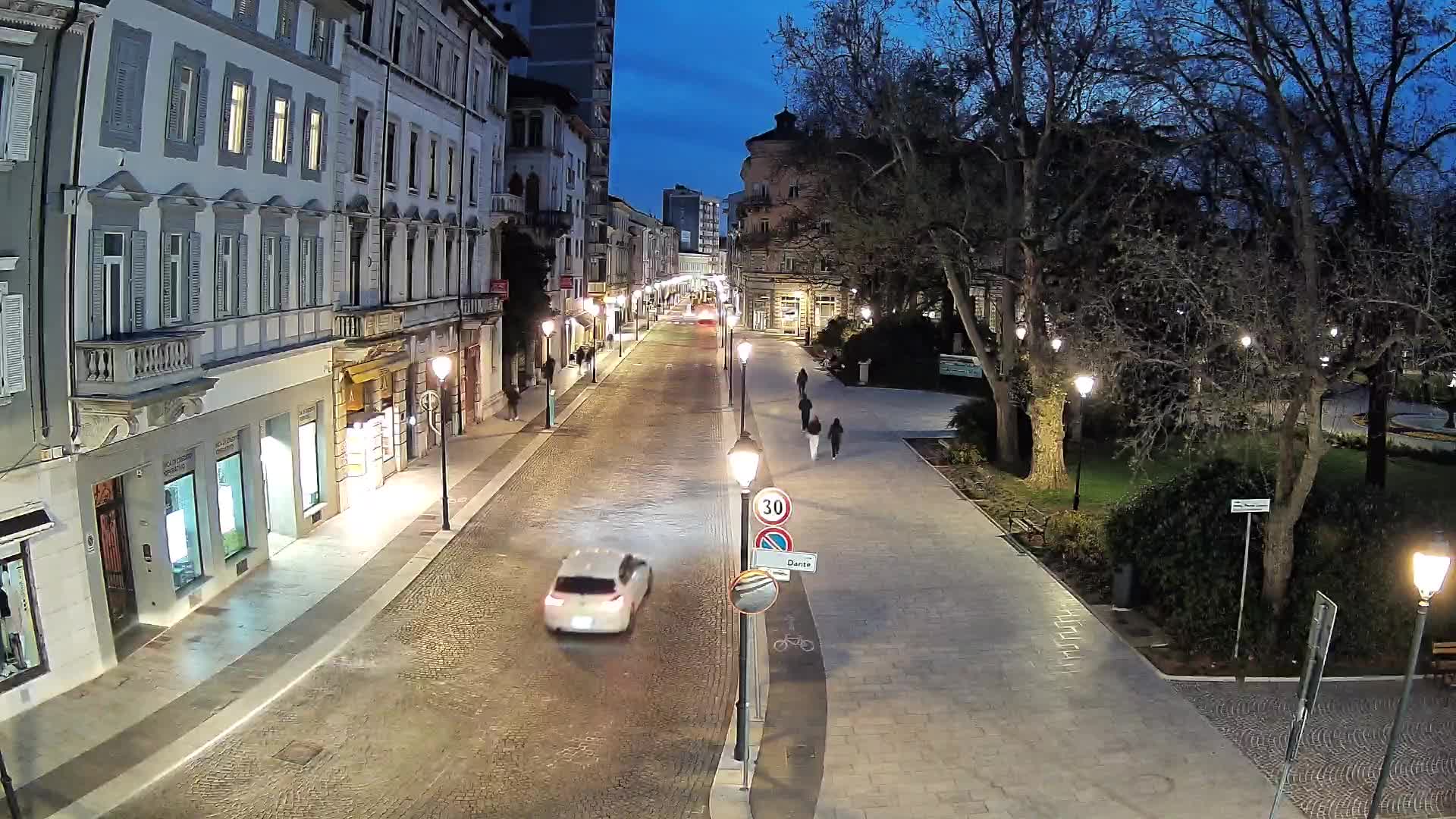 Gorica Spletna Kamera – Corso Verdi v Živo