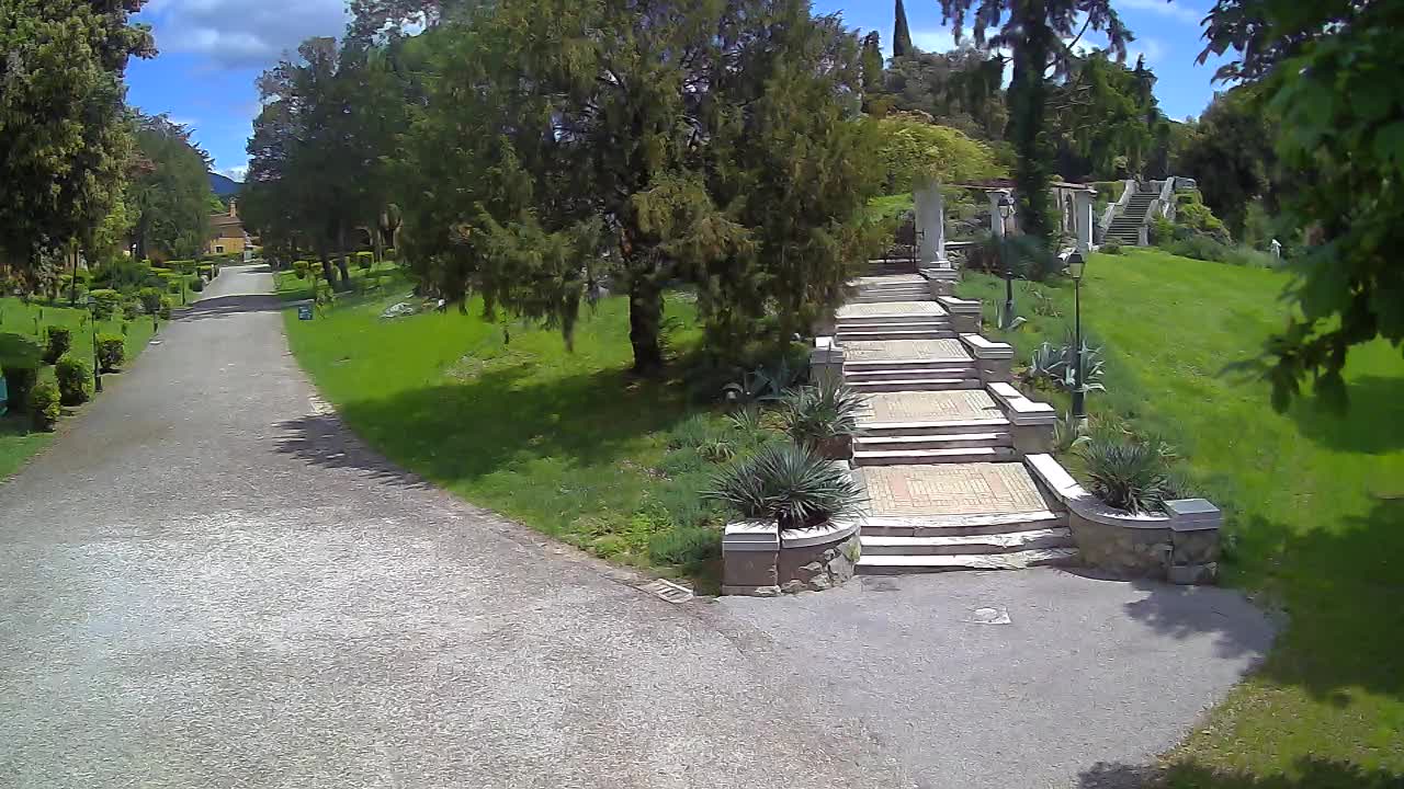 Spletna kamera park Coronini Kronberg – Gorica