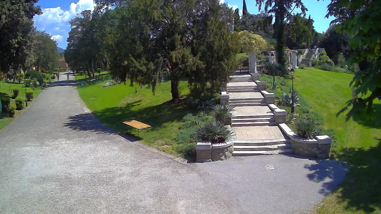 Spletna kamera park Coronini Kronberg – Gorica