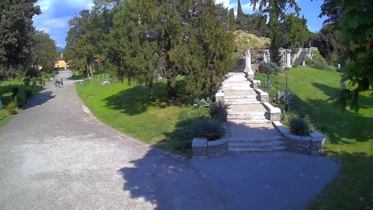 Spletna kamera park Coronini Kronberg – Gorica