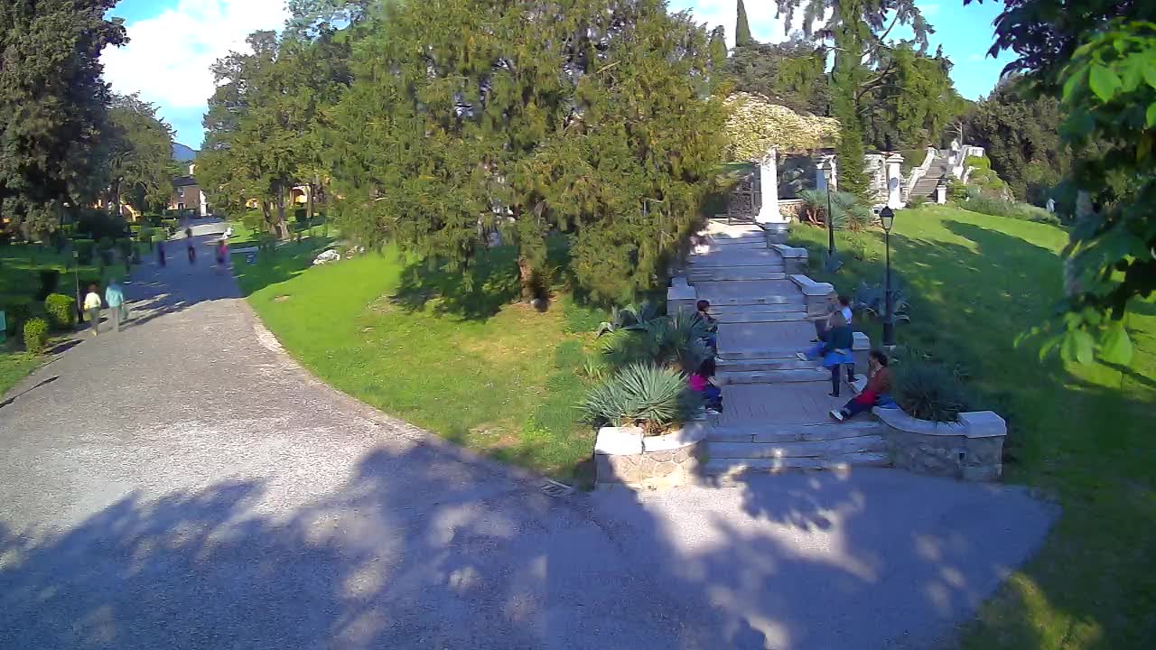 Spletna kamera park Coronini Kronberg – Gorica