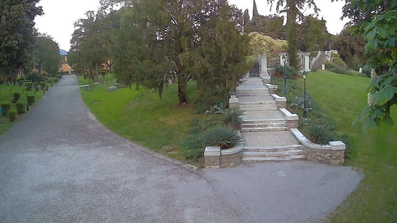 Spletna kamera park Coronini Kronberg – Gorica