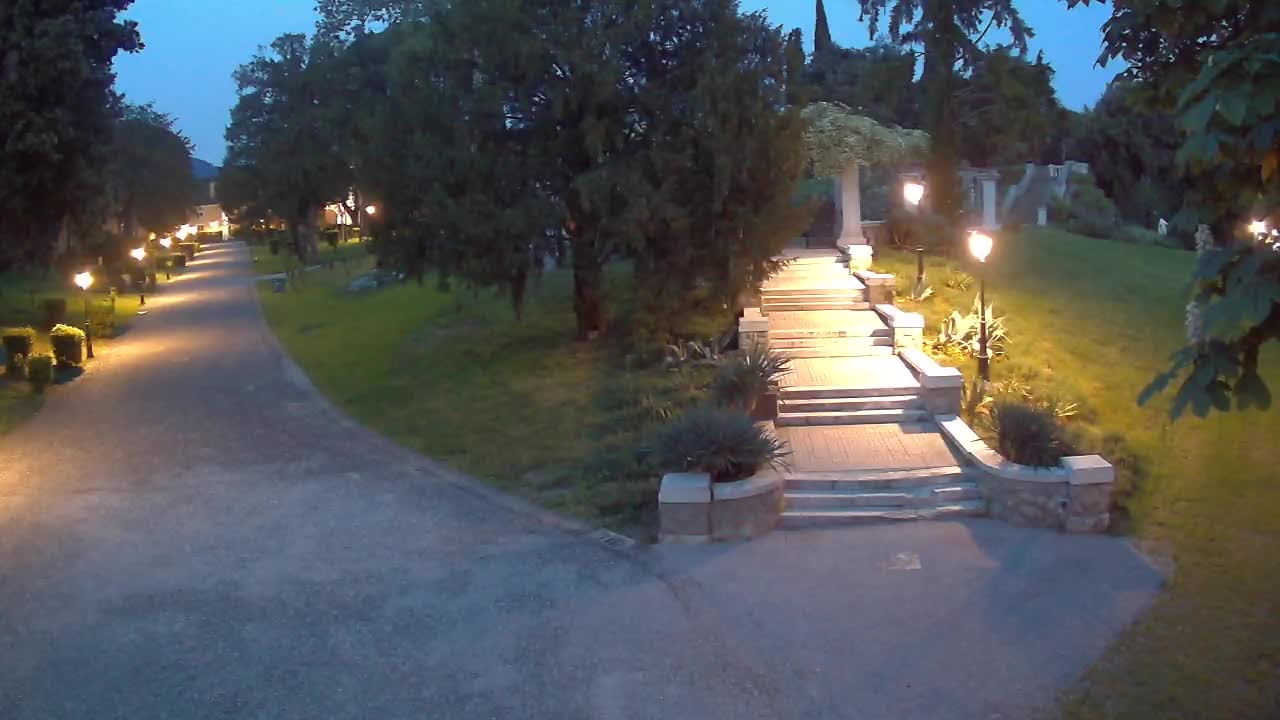 Spletna kamera park Coronini Kronberg – Gorica