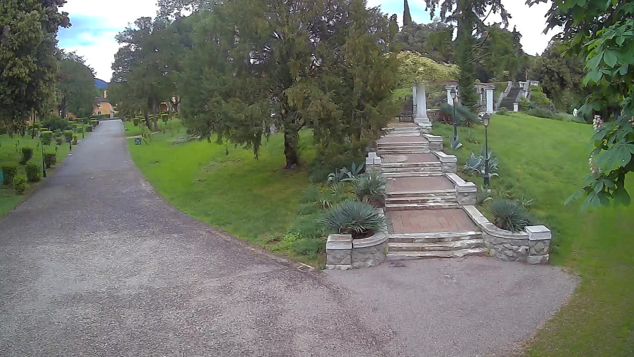 Spletna kamera park Coronini Kronberg – Gorica
