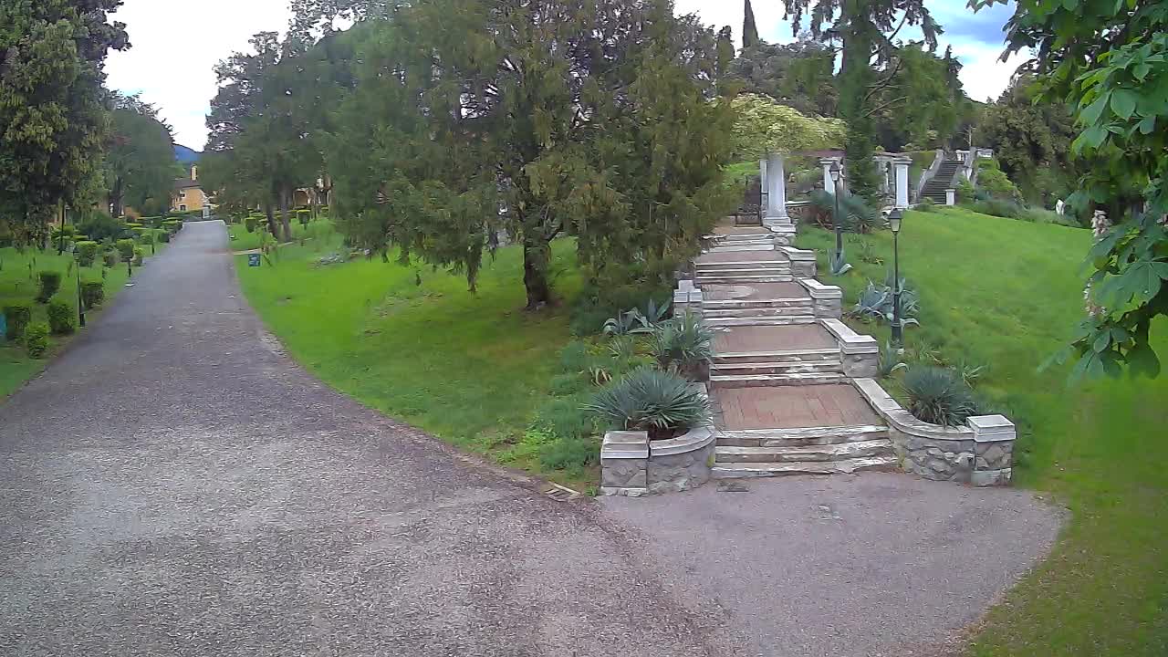 Spletna kamera park Coronini Kronberg – Gorica