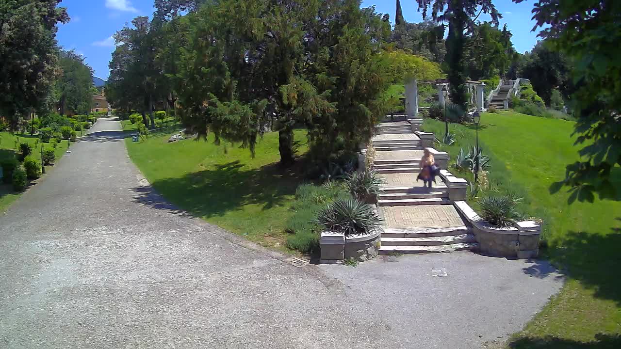 Spletna kamera park Coronini Kronberg – Gorica