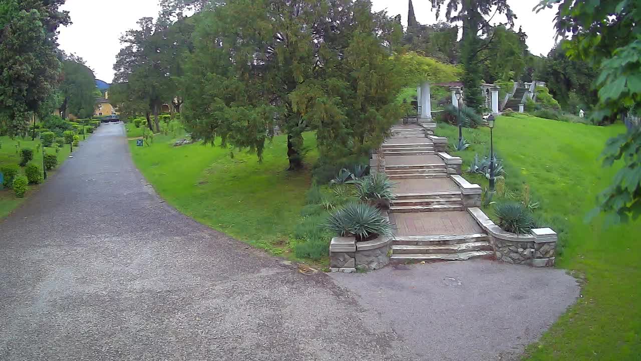 Spletna kamera park Coronini Kronberg – Gorica