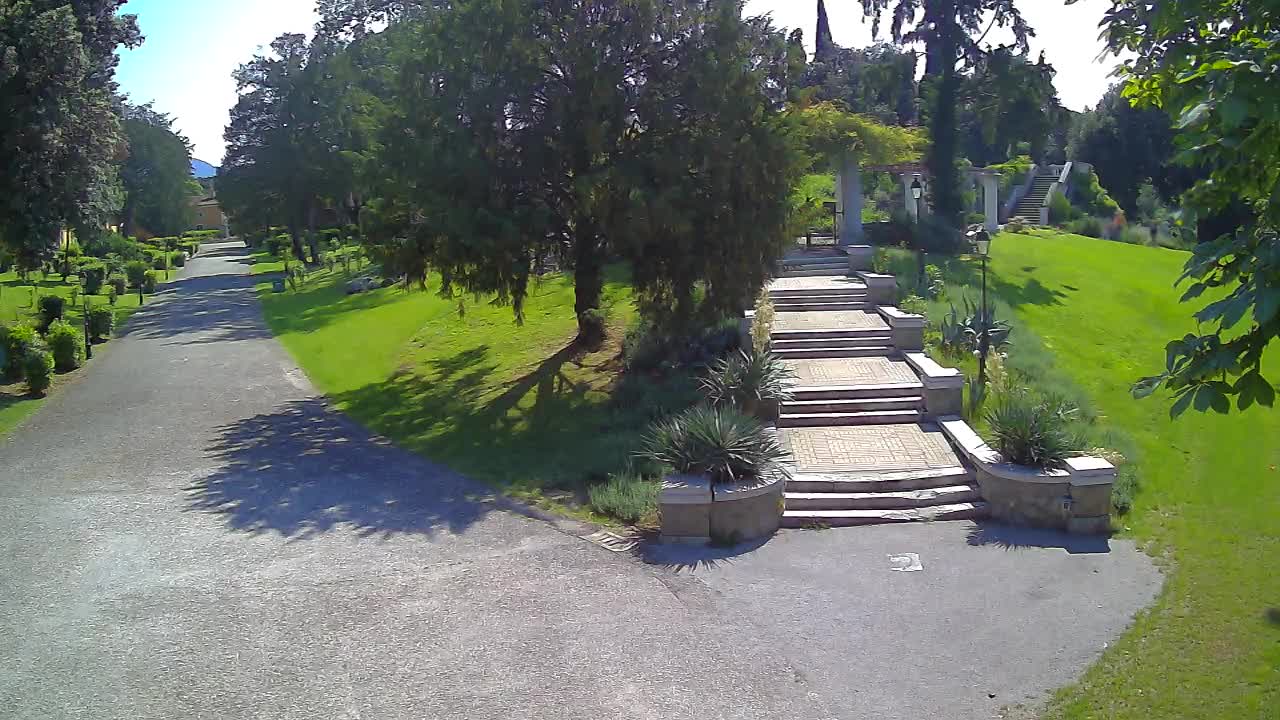 Spletna kamera park Coronini Kronberg – Gorica