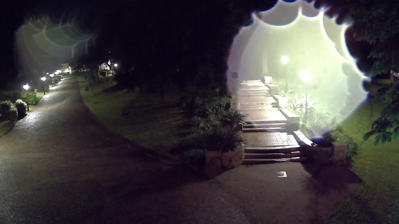 Spletna kamera park Coronini Kronberg – Gorica