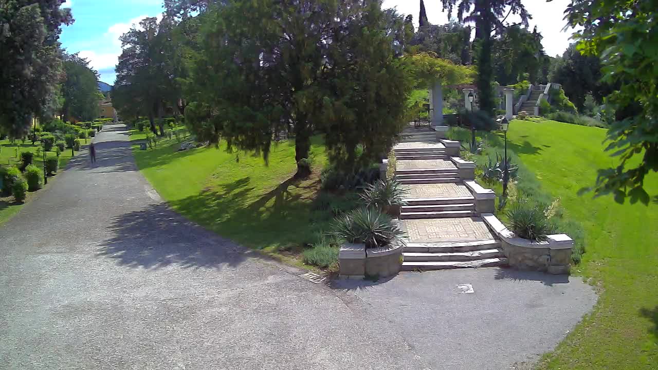 Spletna kamera park Coronini Kronberg – Gorica