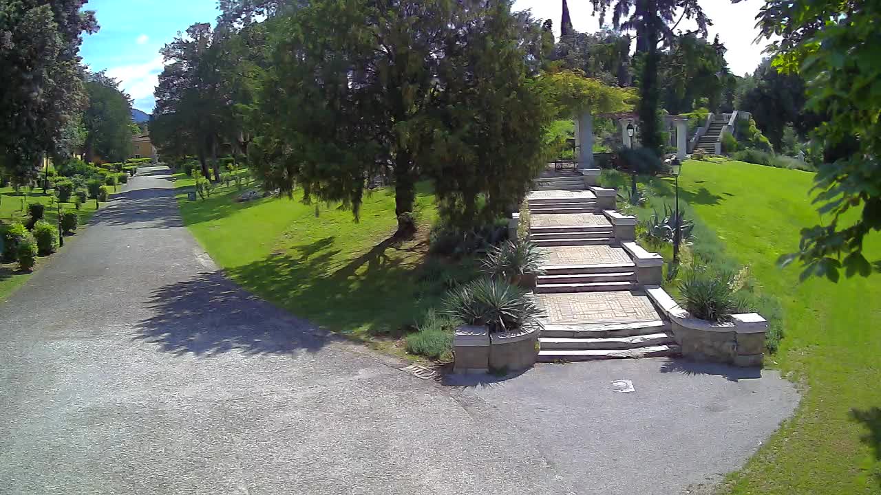 Spletna kamera park Coronini Kronberg – Gorica
