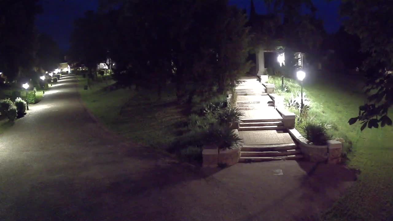 Spletna kamera park Coronini Kronberg – Gorica