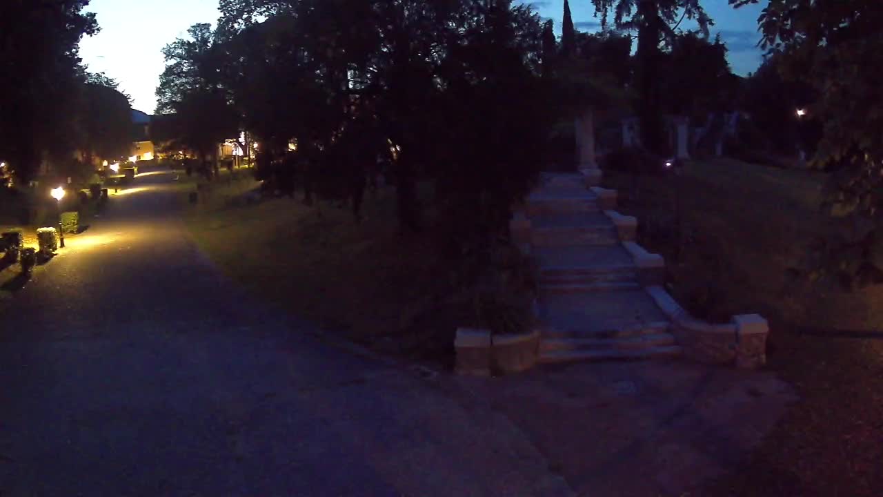 Spletna kamera park Coronini Kronberg – Gorica