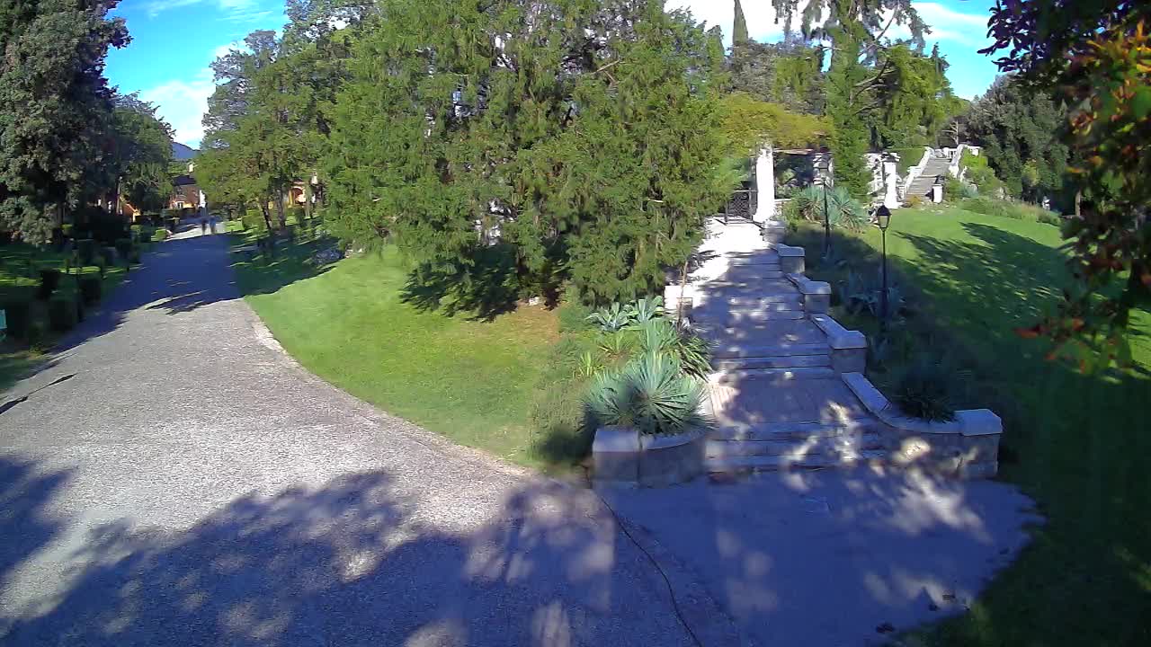 Spletna kamera park Coronini Kronberg – Gorica