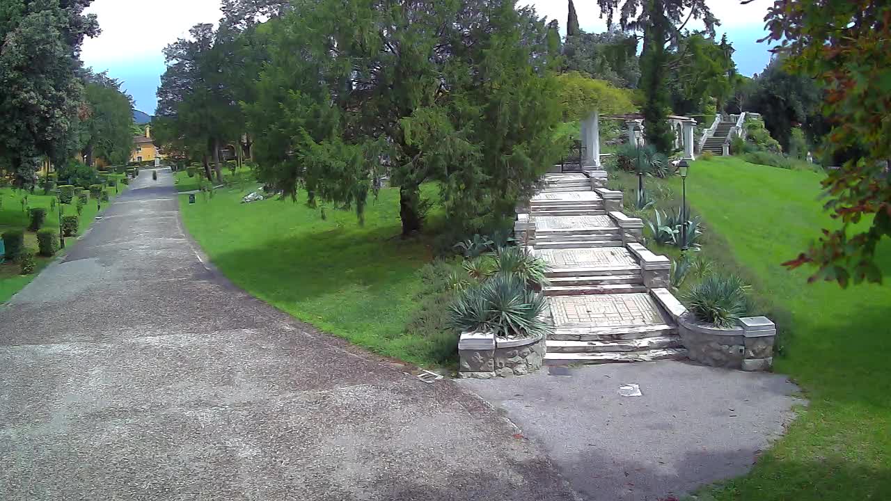 Spletna kamera park Coronini Kronberg – Gorica