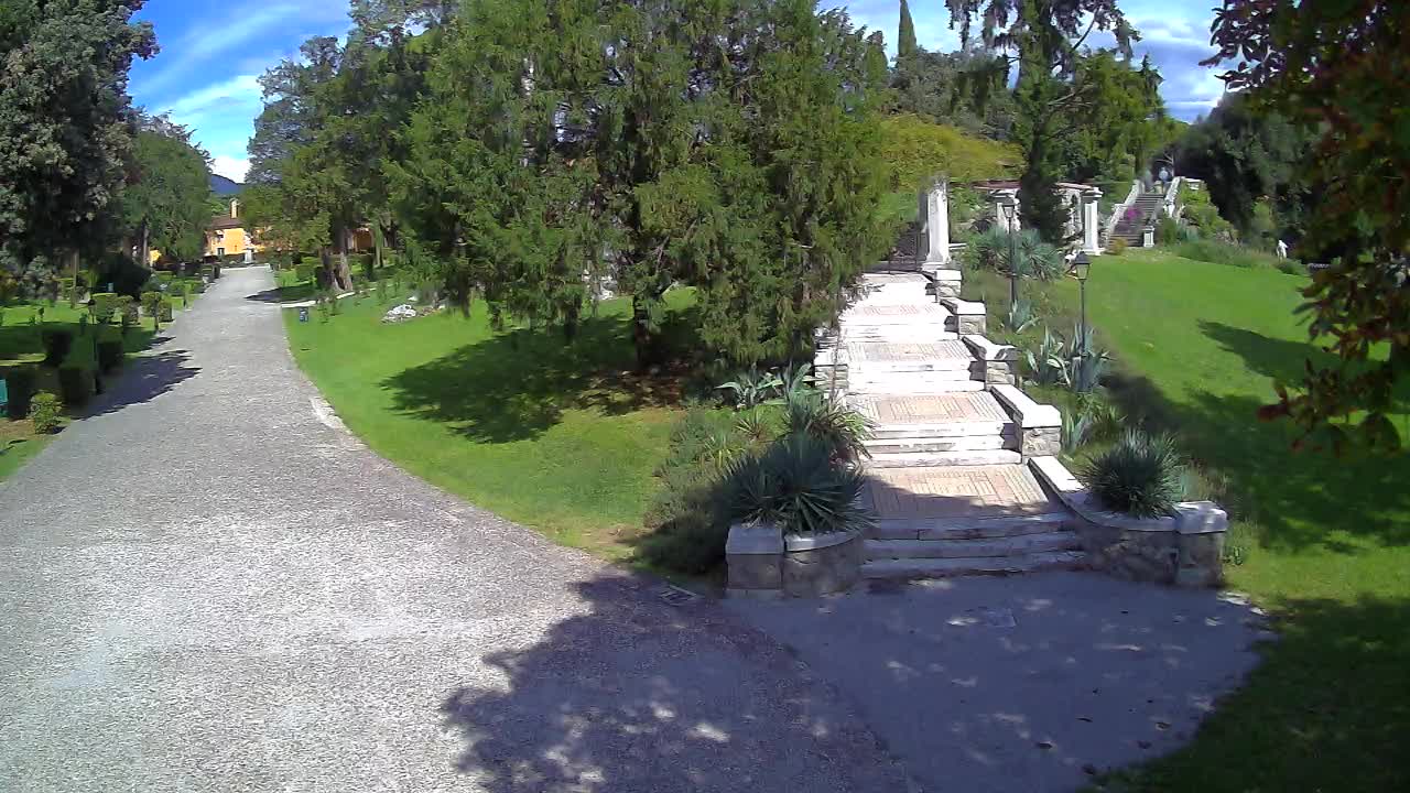 Spletna kamera park Coronini Kronberg – Gorica