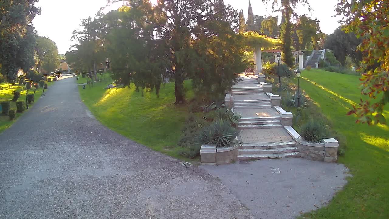 Spletna kamera park Coronini Kronberg – Gorica